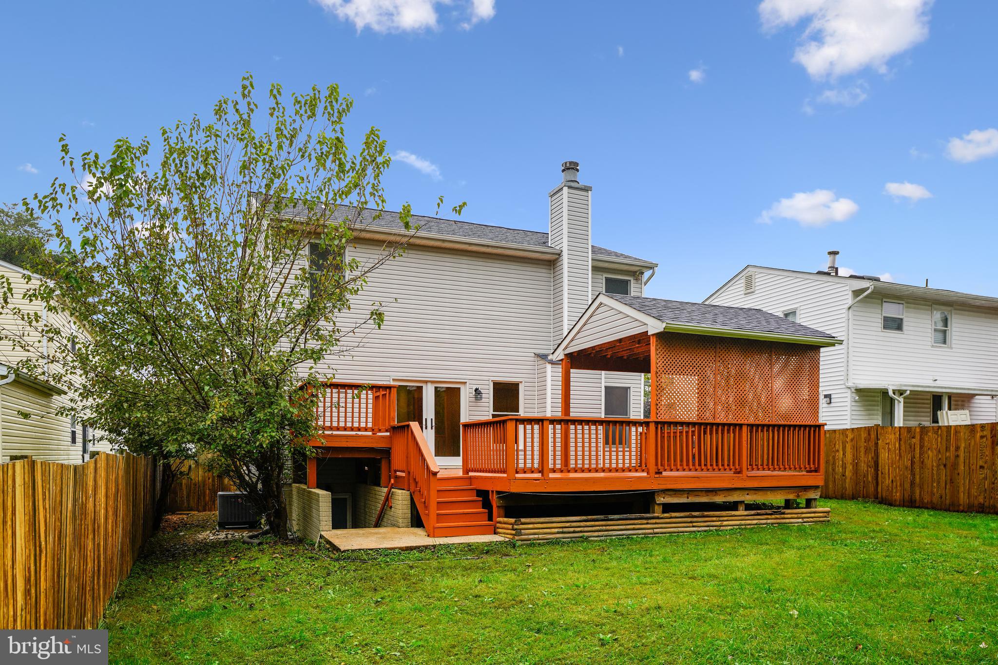 HIGH RIDGE PARK - Residential