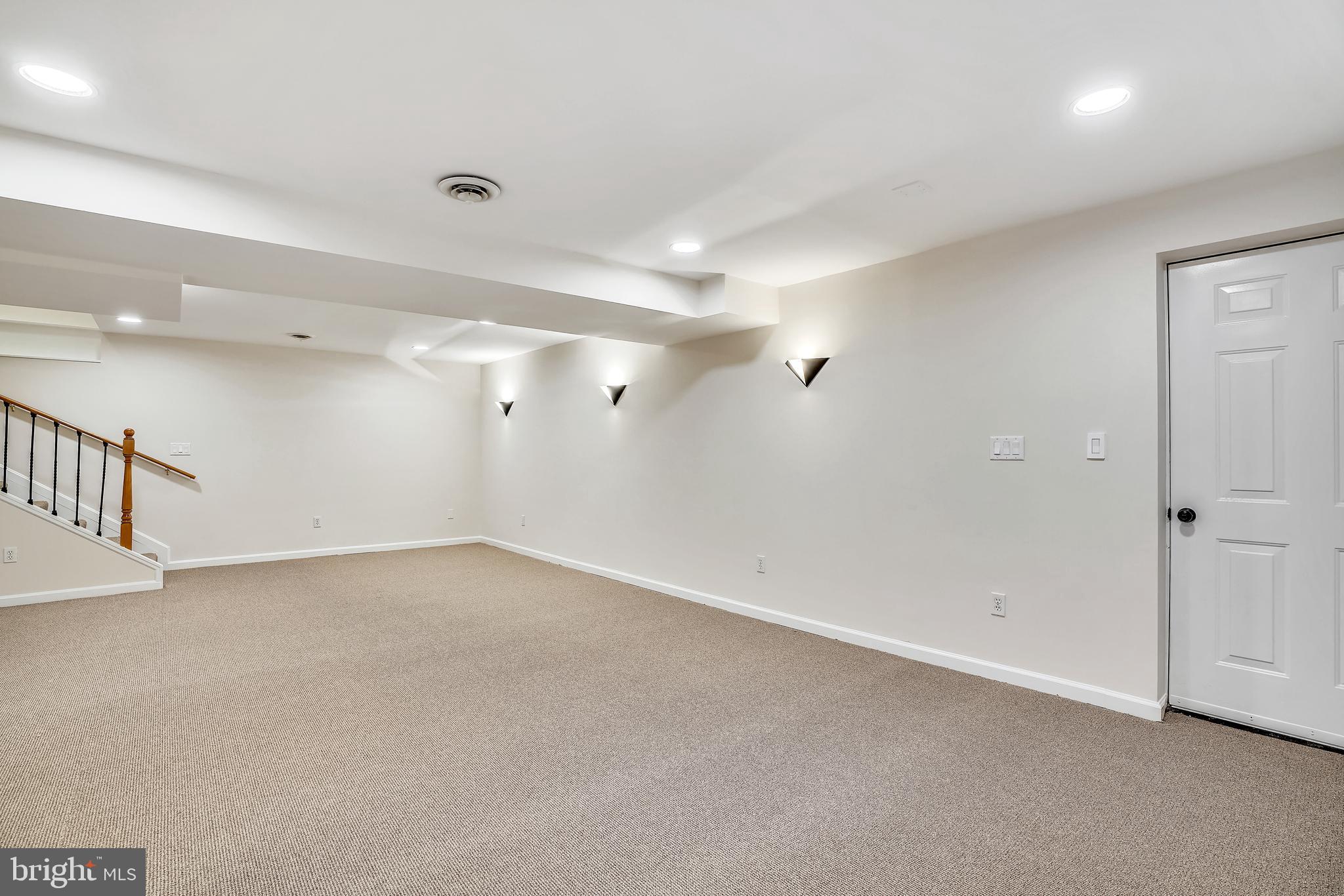 HIGH RIDGE PARK - Residential