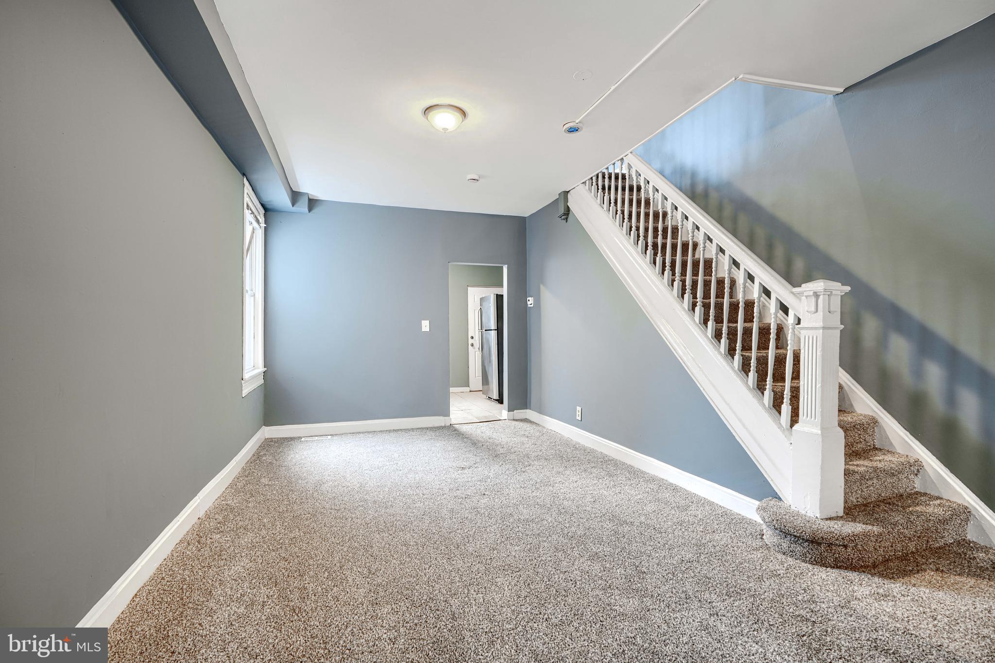 FOUR BY FOUR - Residential