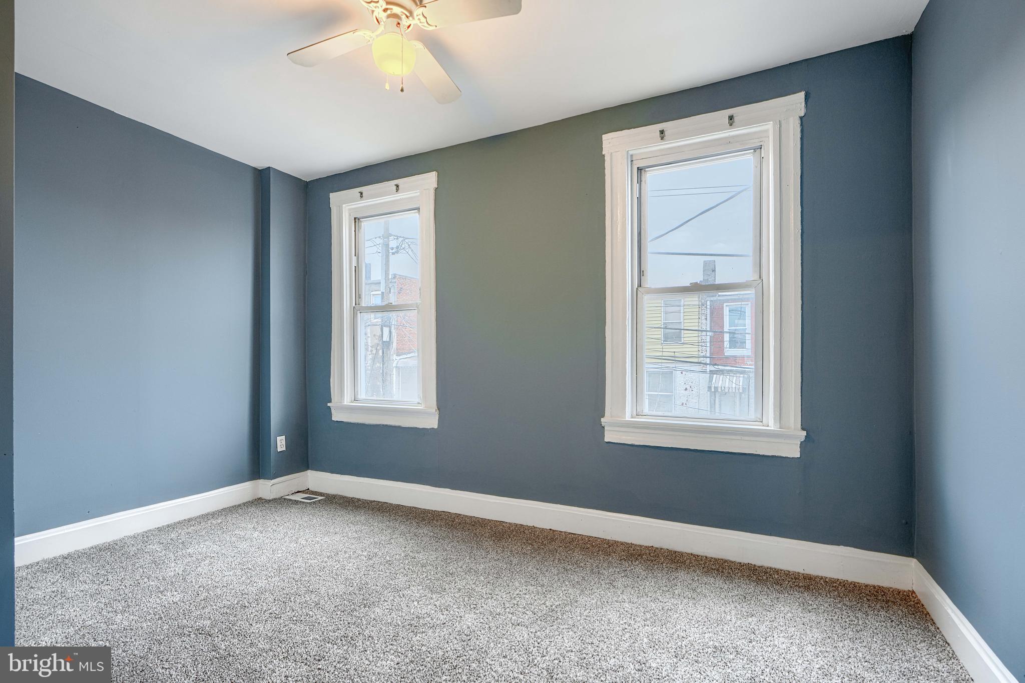 FOUR BY FOUR - Residential