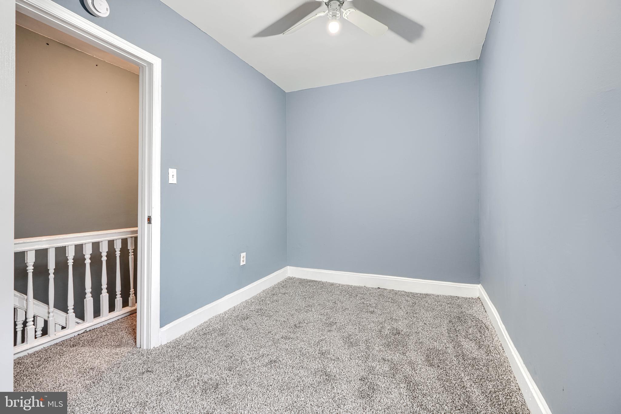 FOUR BY FOUR - Residential