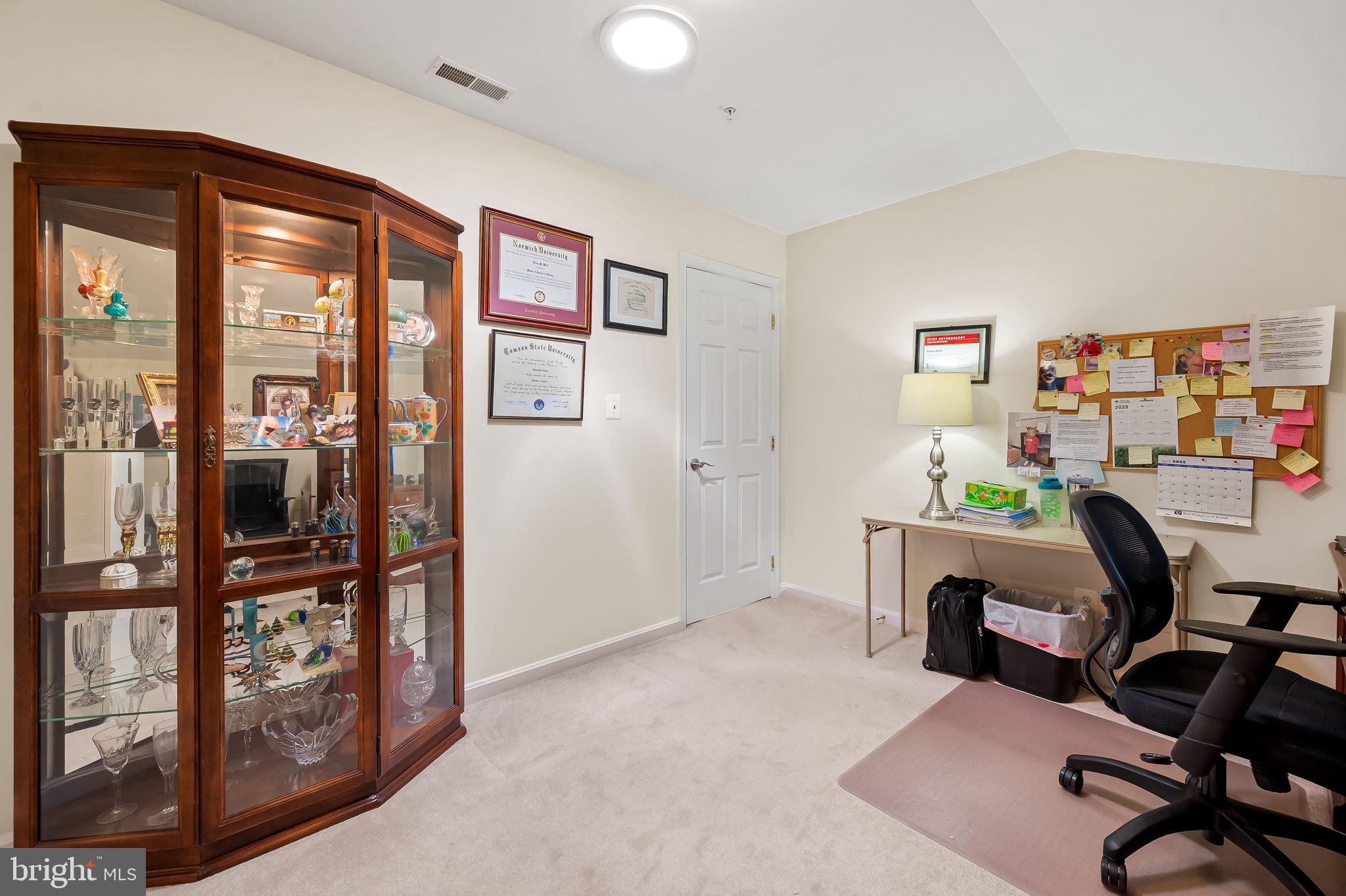 DEER SPRING - Residential Lease