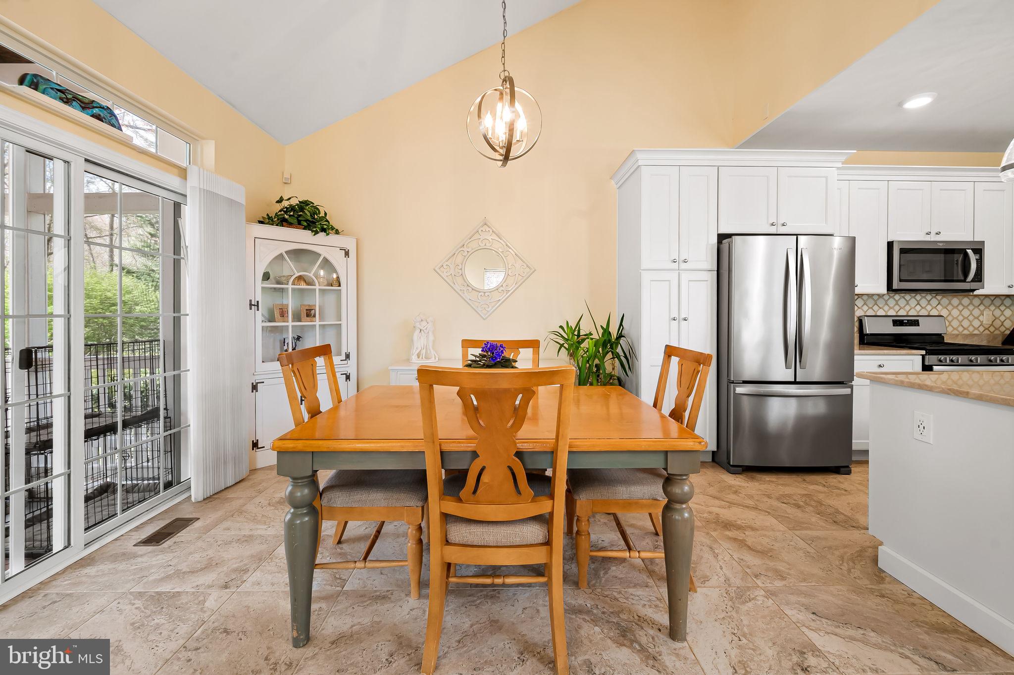 DEER SPRING - Residential Lease