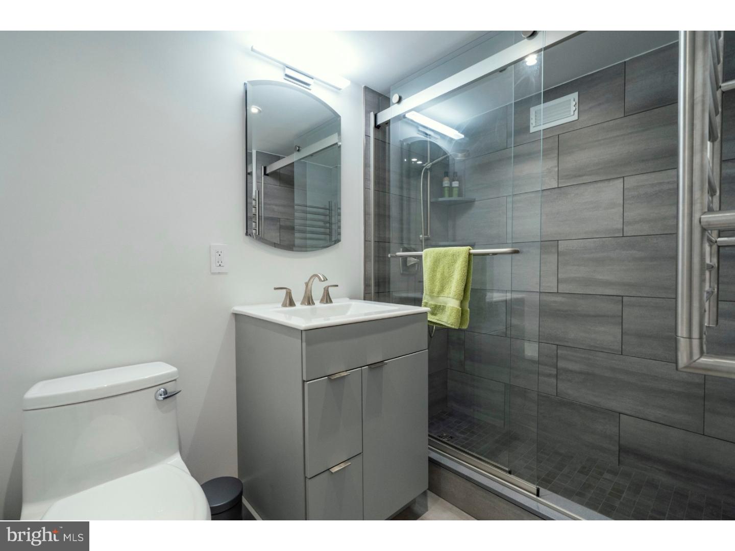 FAIRMOUNT - Residential