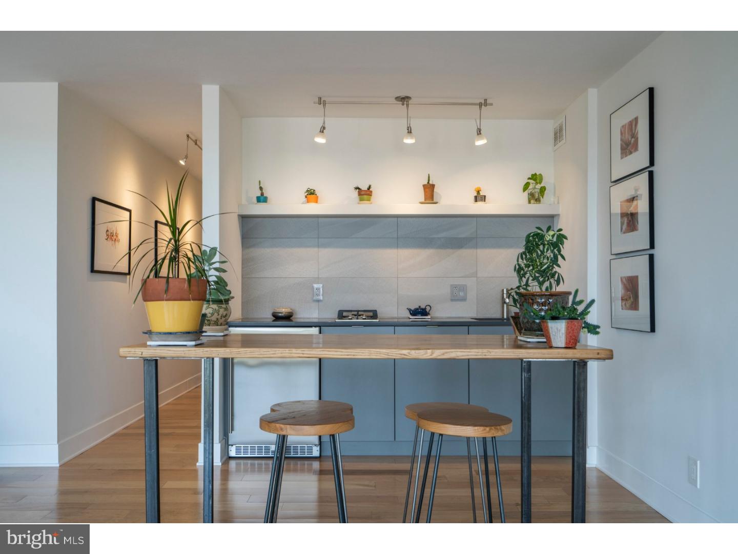 FAIRMOUNT - Residential