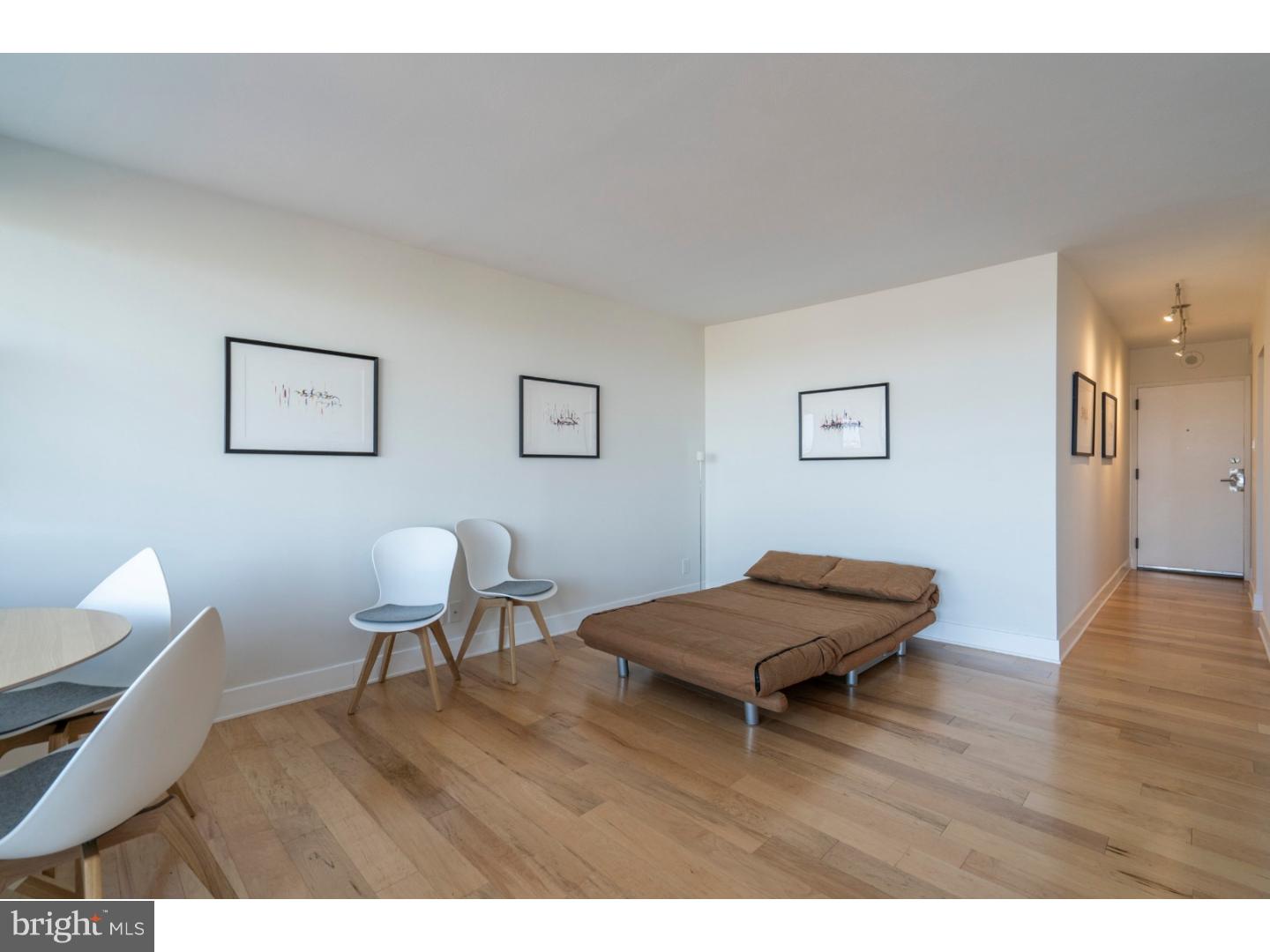 FAIRMOUNT - Residential