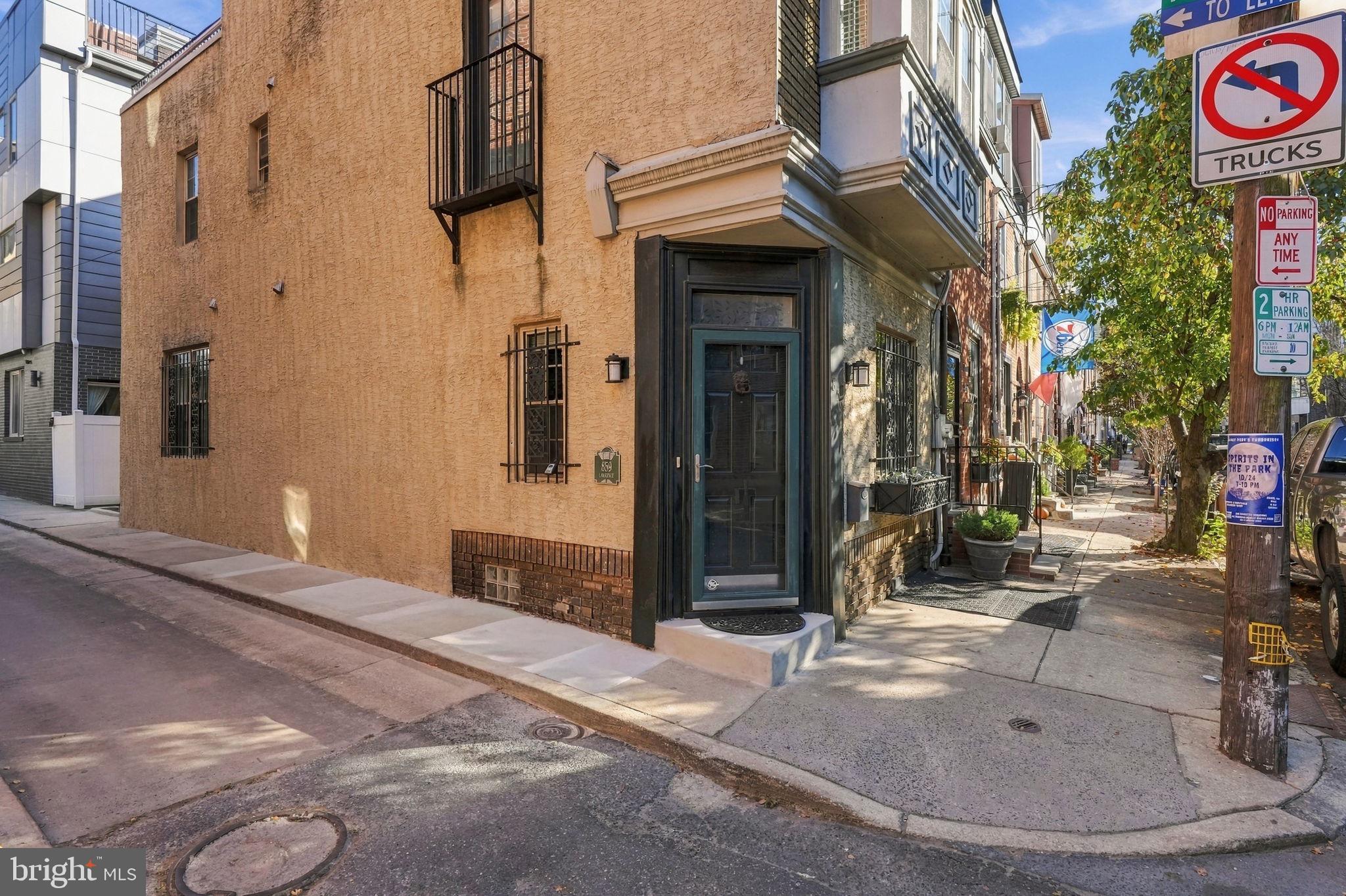 859 N LAWRENCE STREET