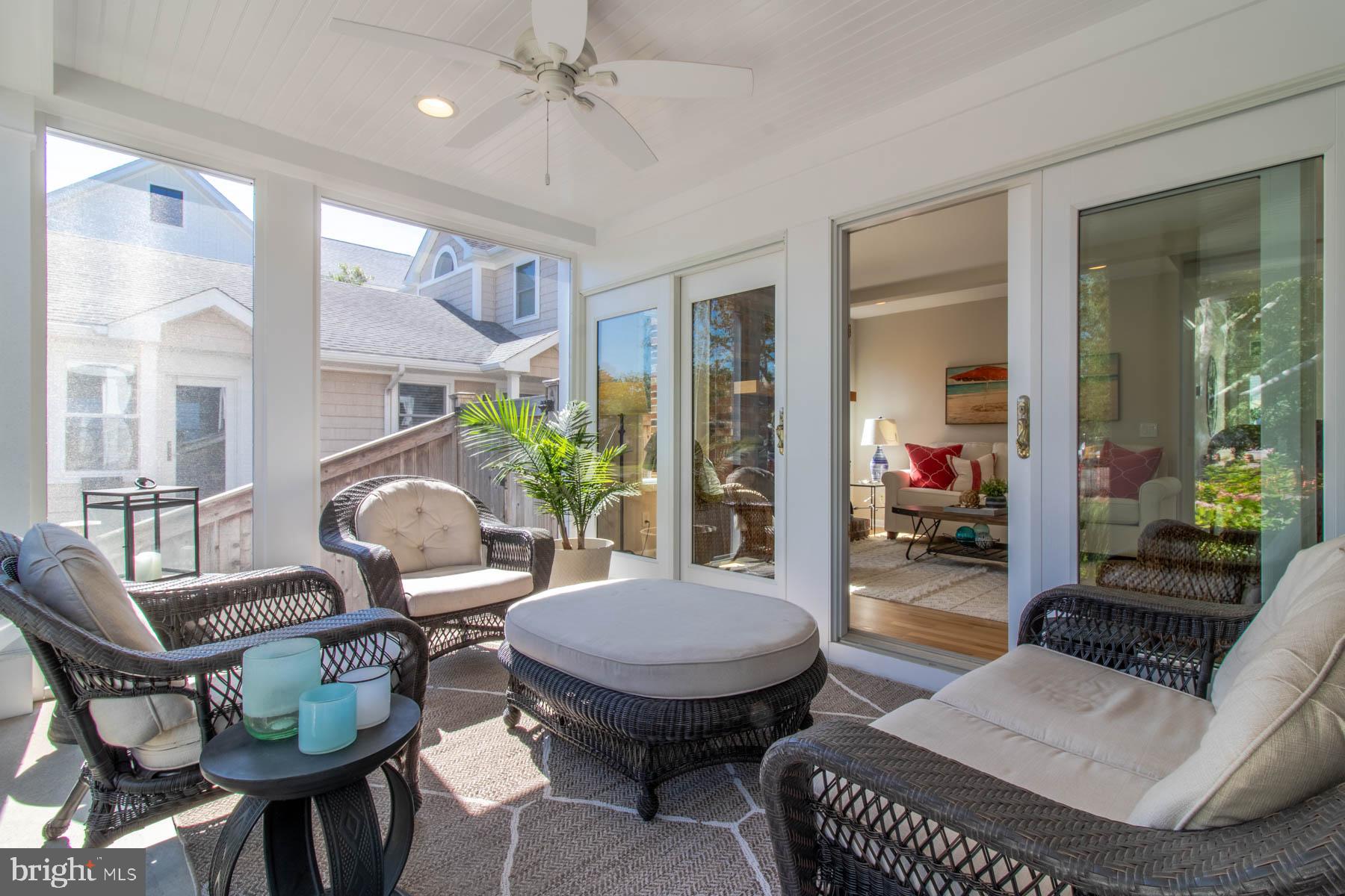 COUNTRY CLUB ESTATES - Residential