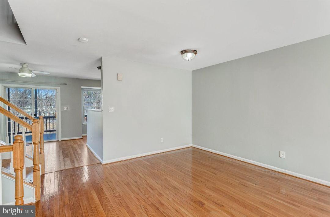 LAKECREST - Residential Lease