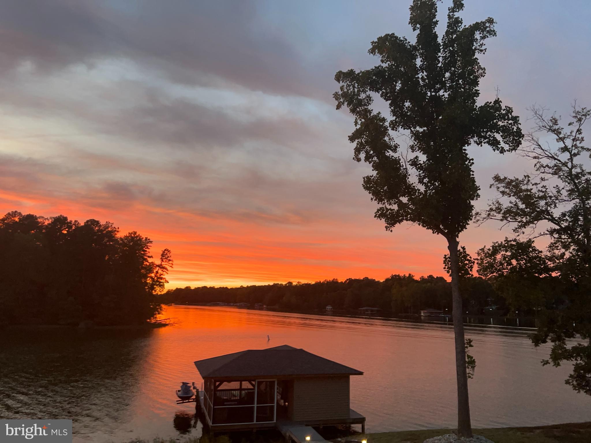 SUNSET COVE - Residential