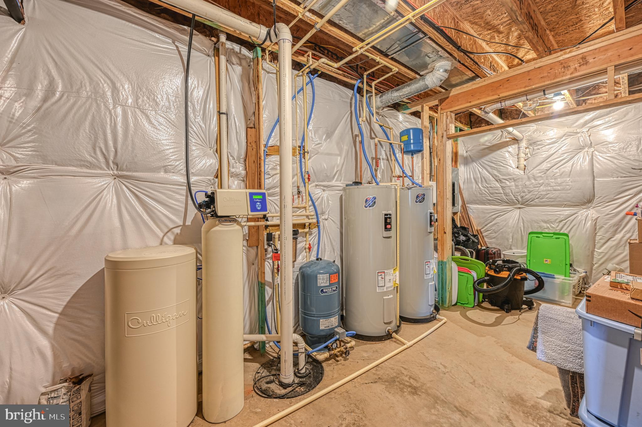 SUNSET COVE - Residential