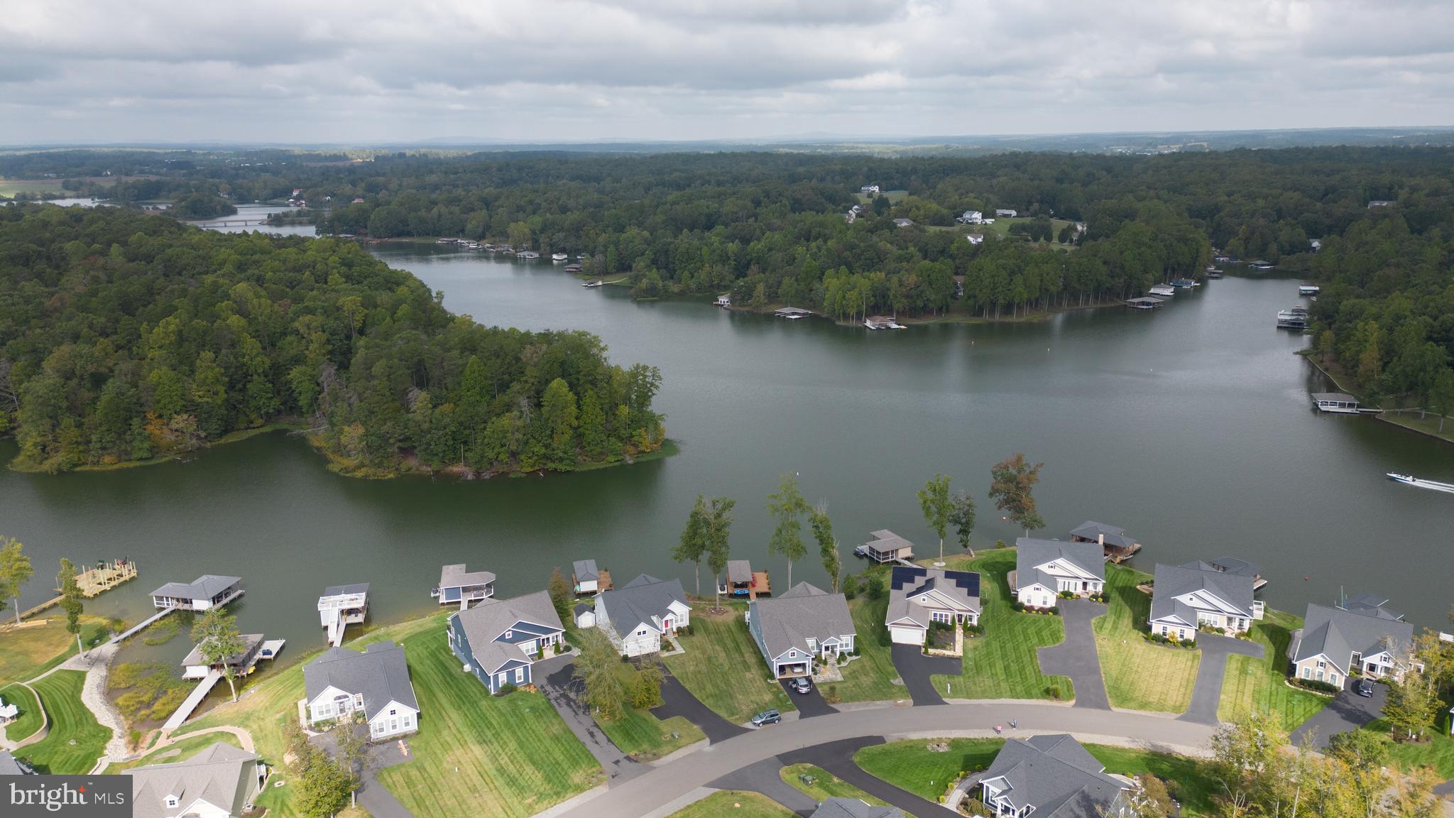 SUNSET COVE - Residential