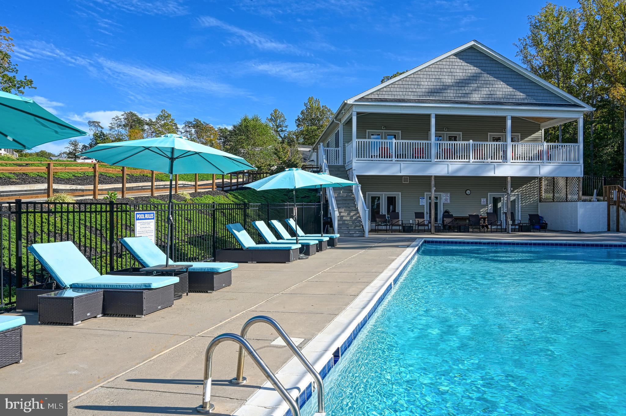 SUNSET COVE - Residential