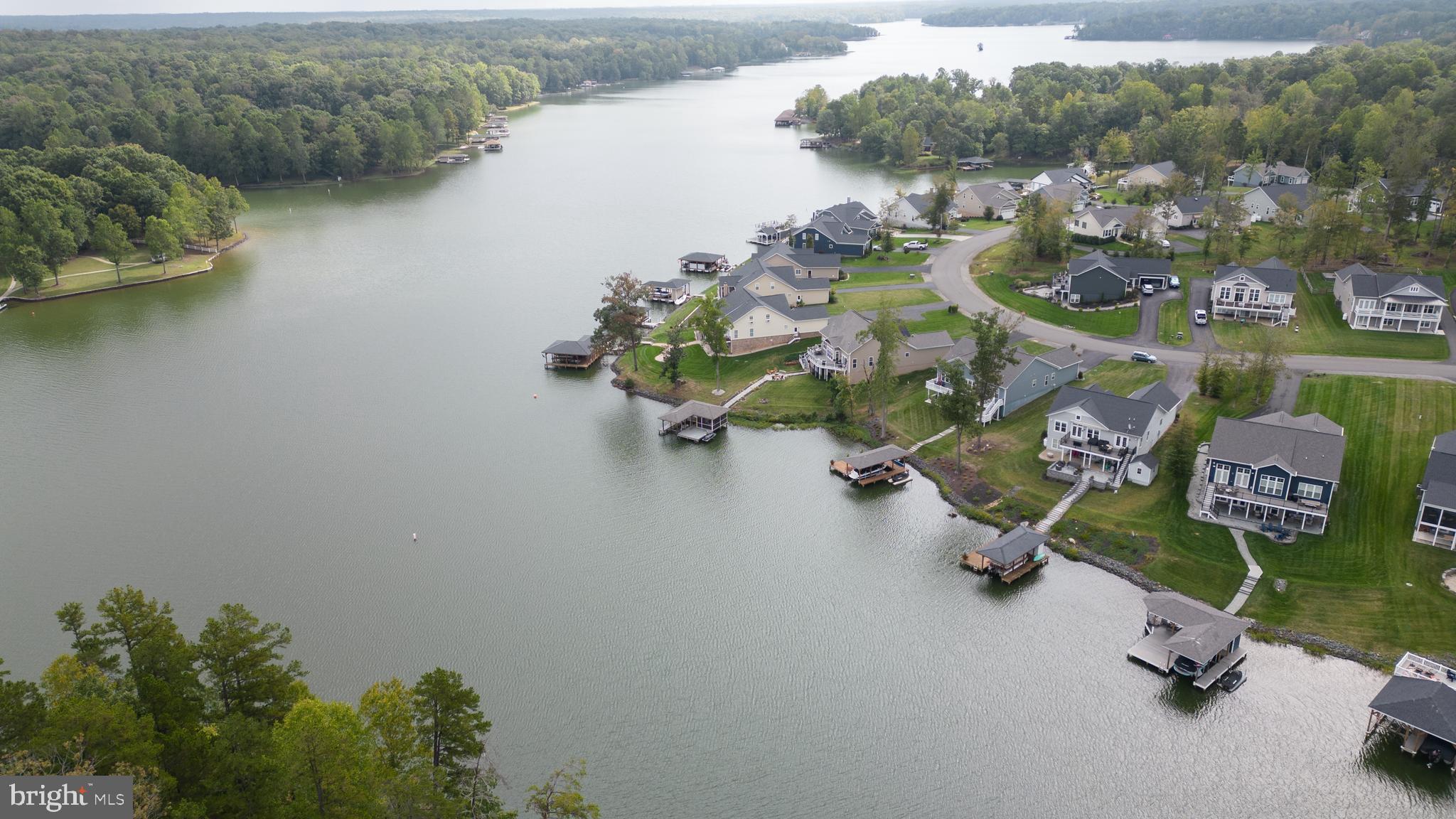 SUNSET COVE - Residential