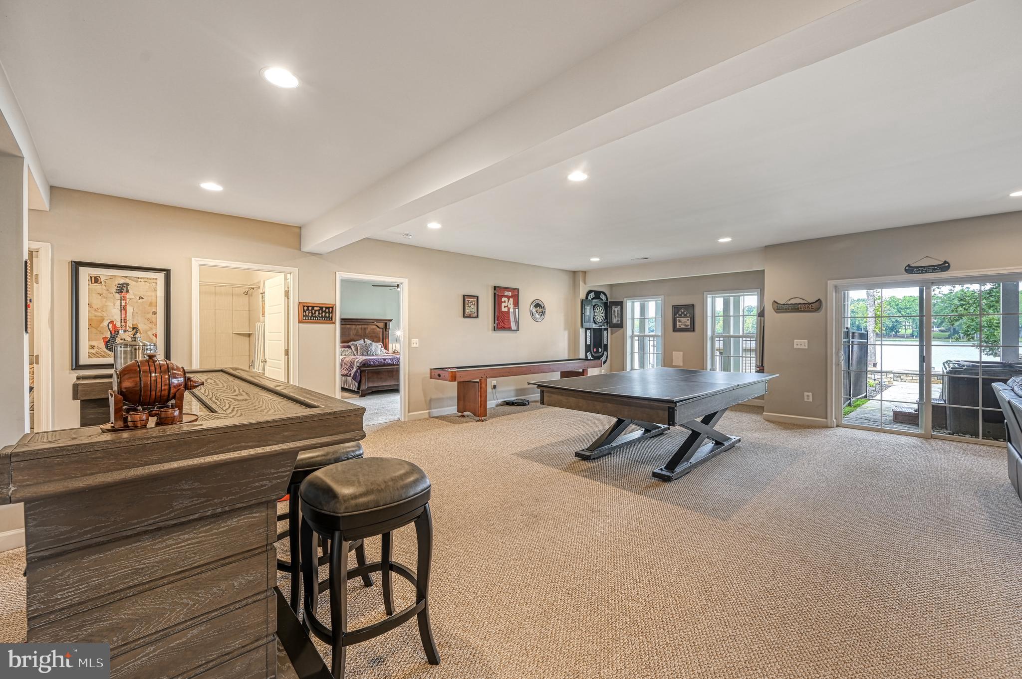 SUNSET COVE - Residential