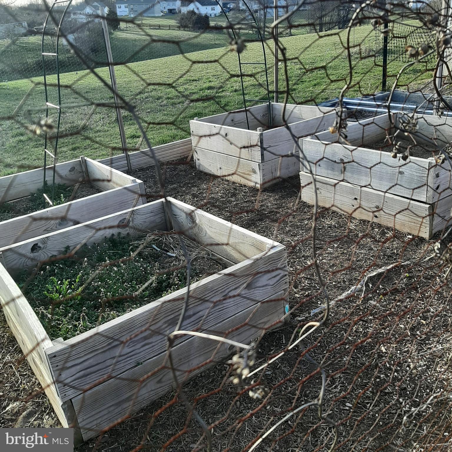 FOREST HEIGHTS - Residential