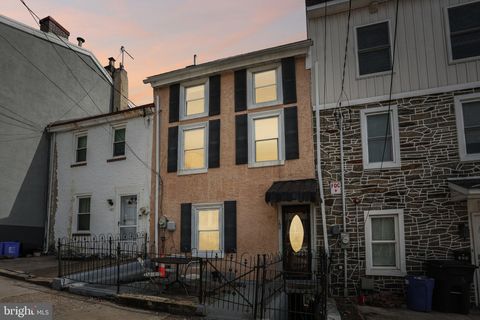 165 LEVERING STREET PHILADELPHIA PA 19127