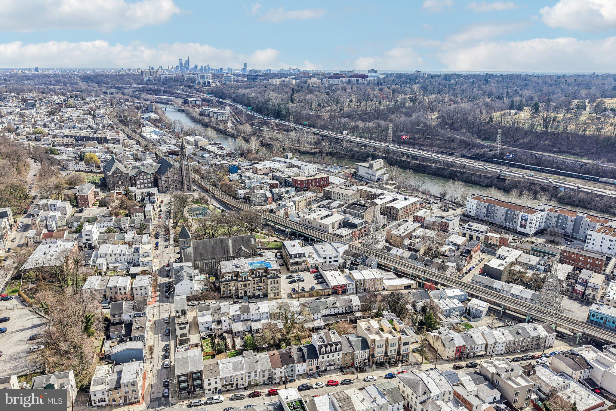 MANAYUNK - Residential