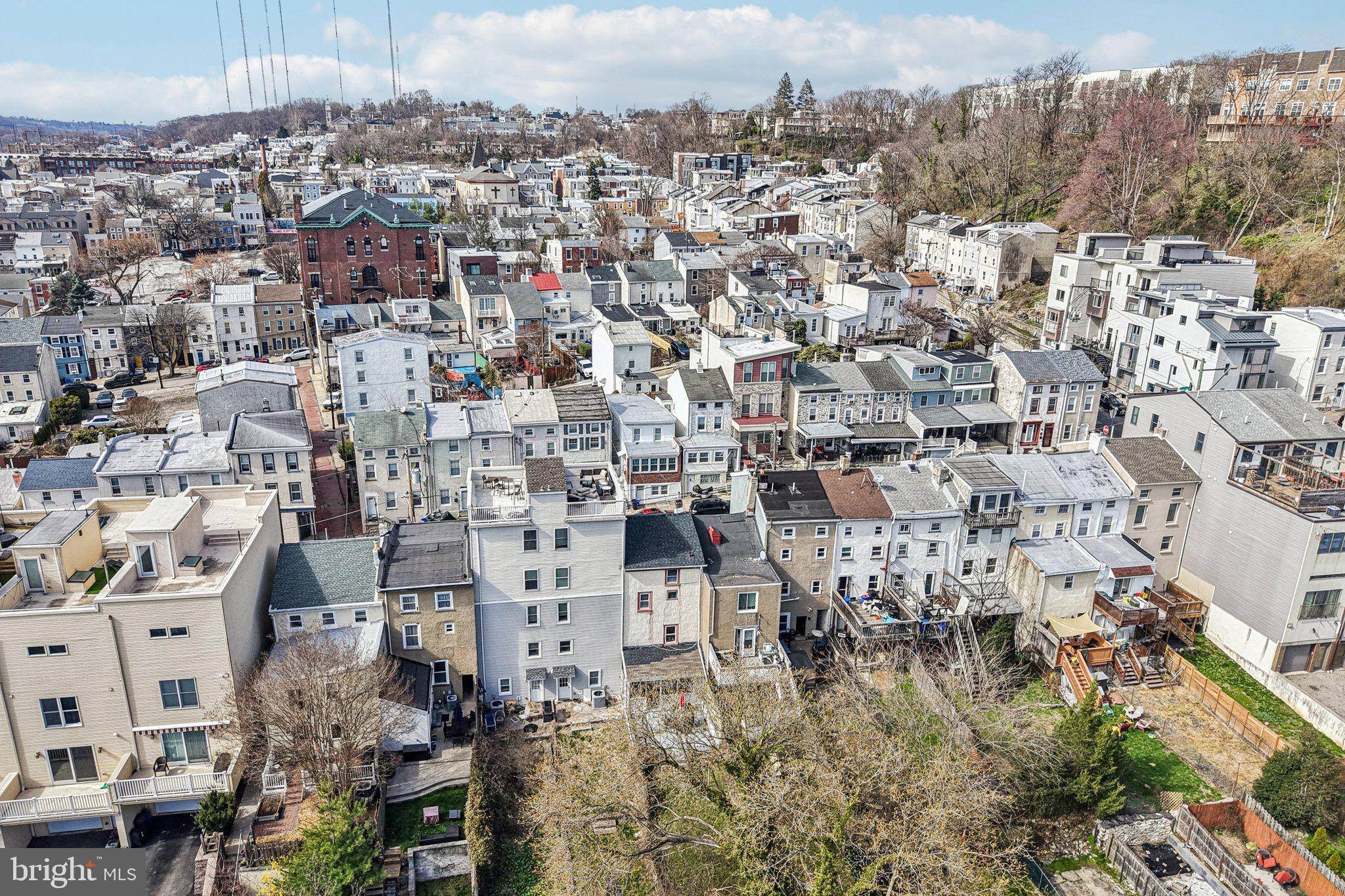 MANAYUNK - Residential