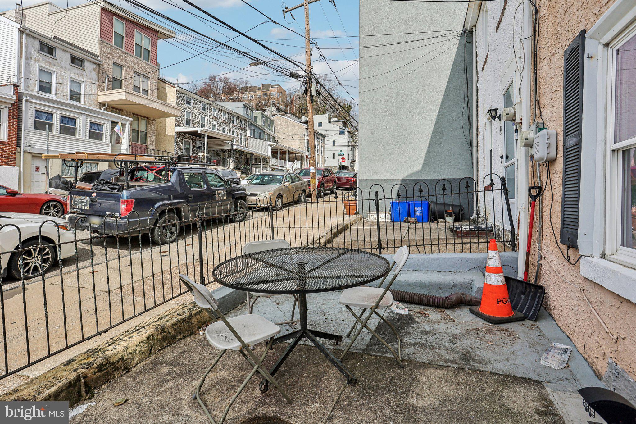 MANAYUNK - Residential