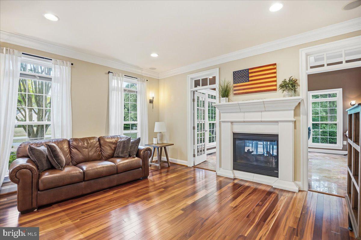 CALVERT CROSSING - Residential