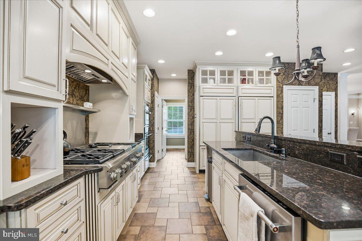 CALVERT CROSSING - Residential