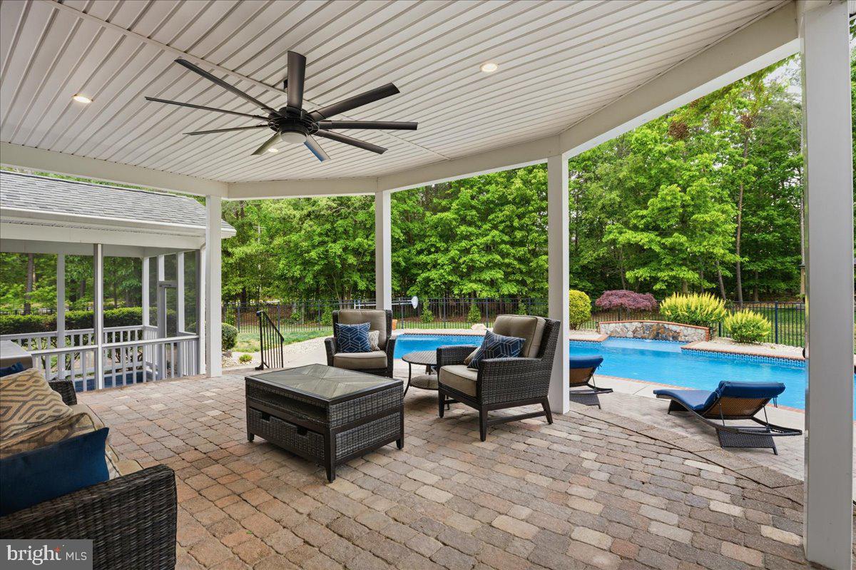 CALVERT CROSSING - Residential
