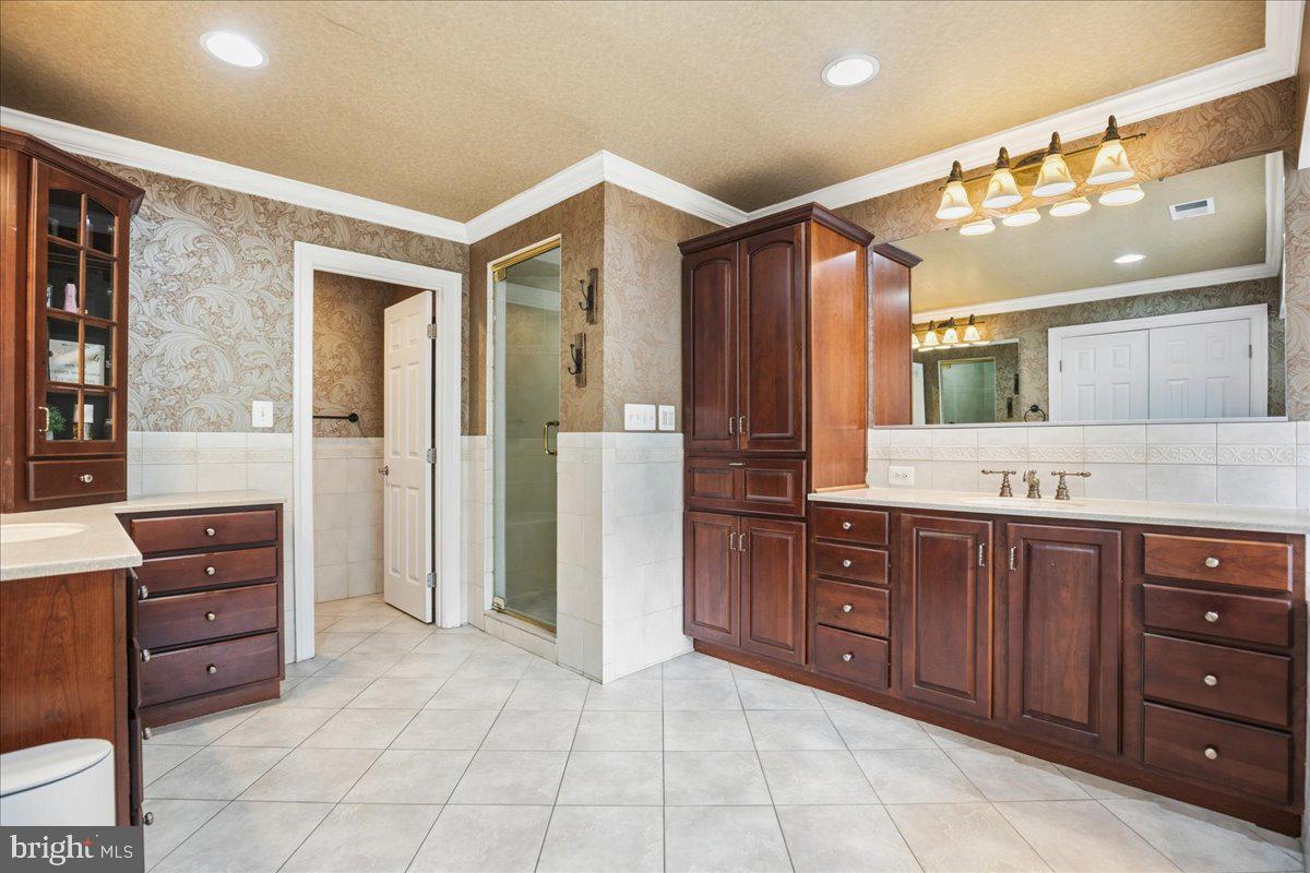 CALVERT CROSSING - Residential