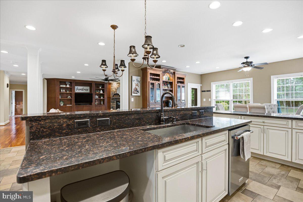 CALVERT CROSSING - Residential
