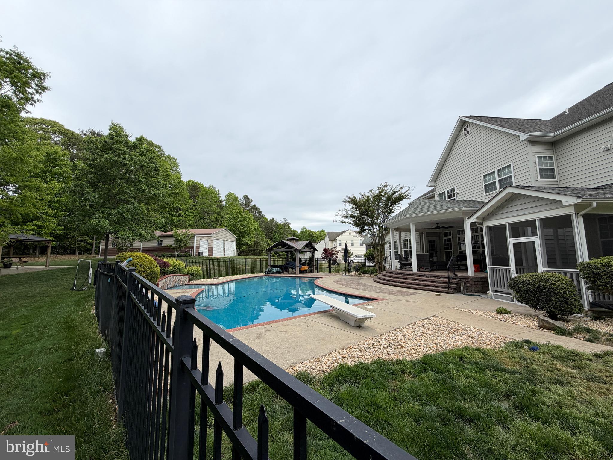 CALVERT CROSSING - Residential