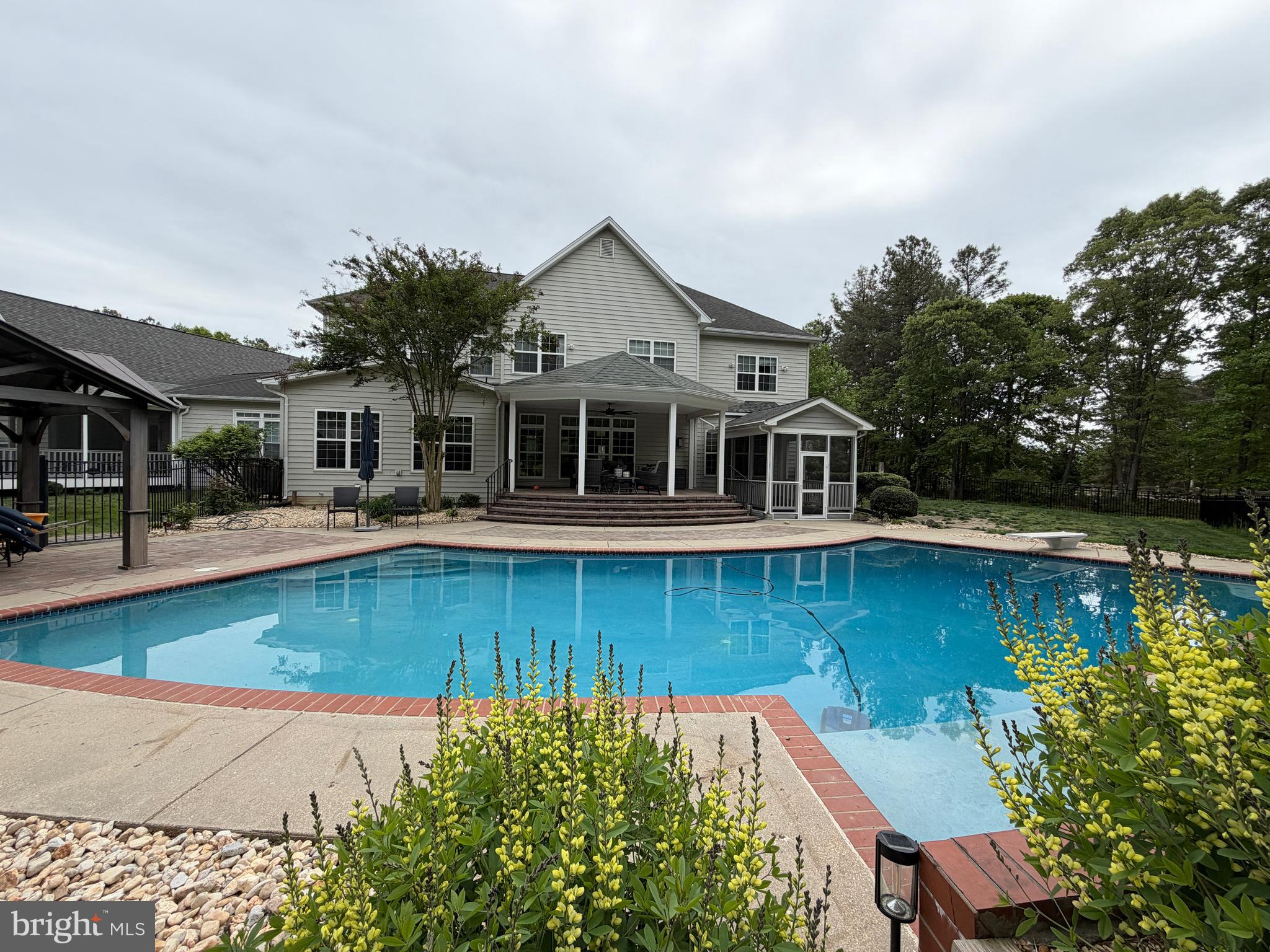 CALVERT CROSSING - Residential