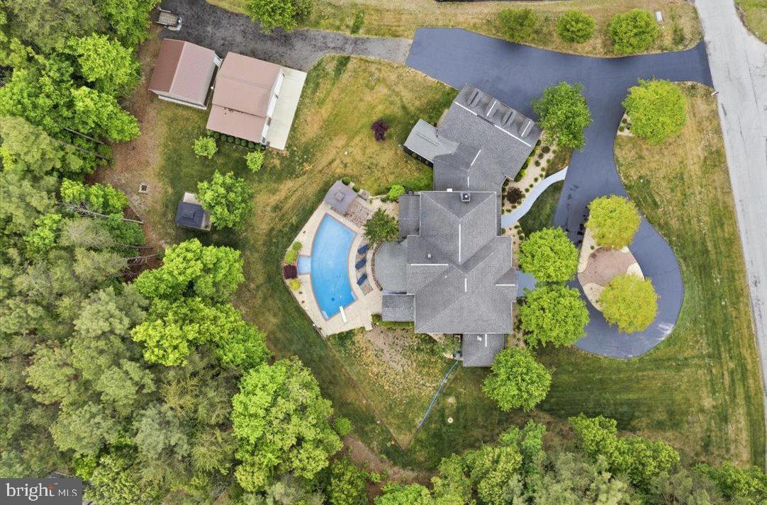CALVERT CROSSING - Residential