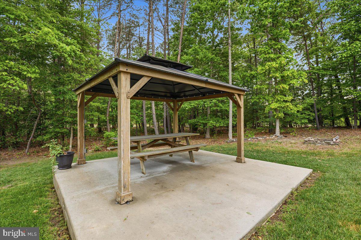CALVERT CROSSING - Residential