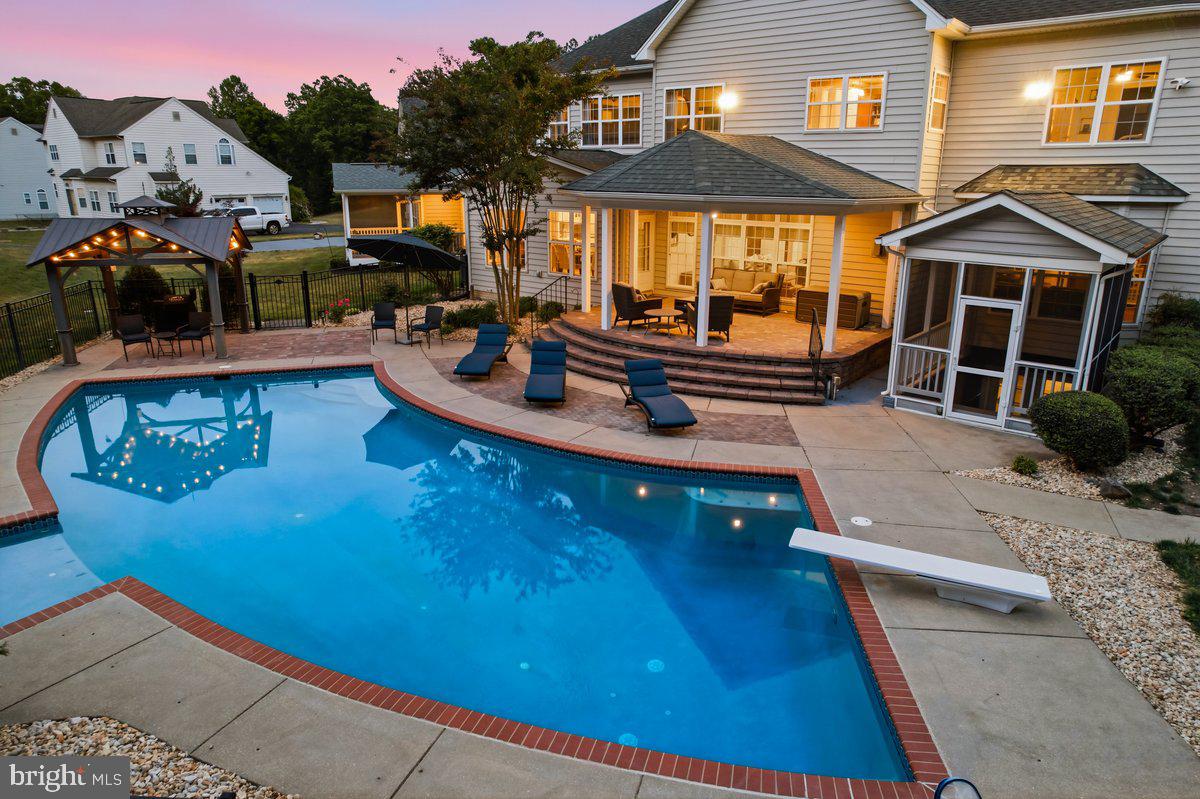 CALVERT CROSSING - Residential