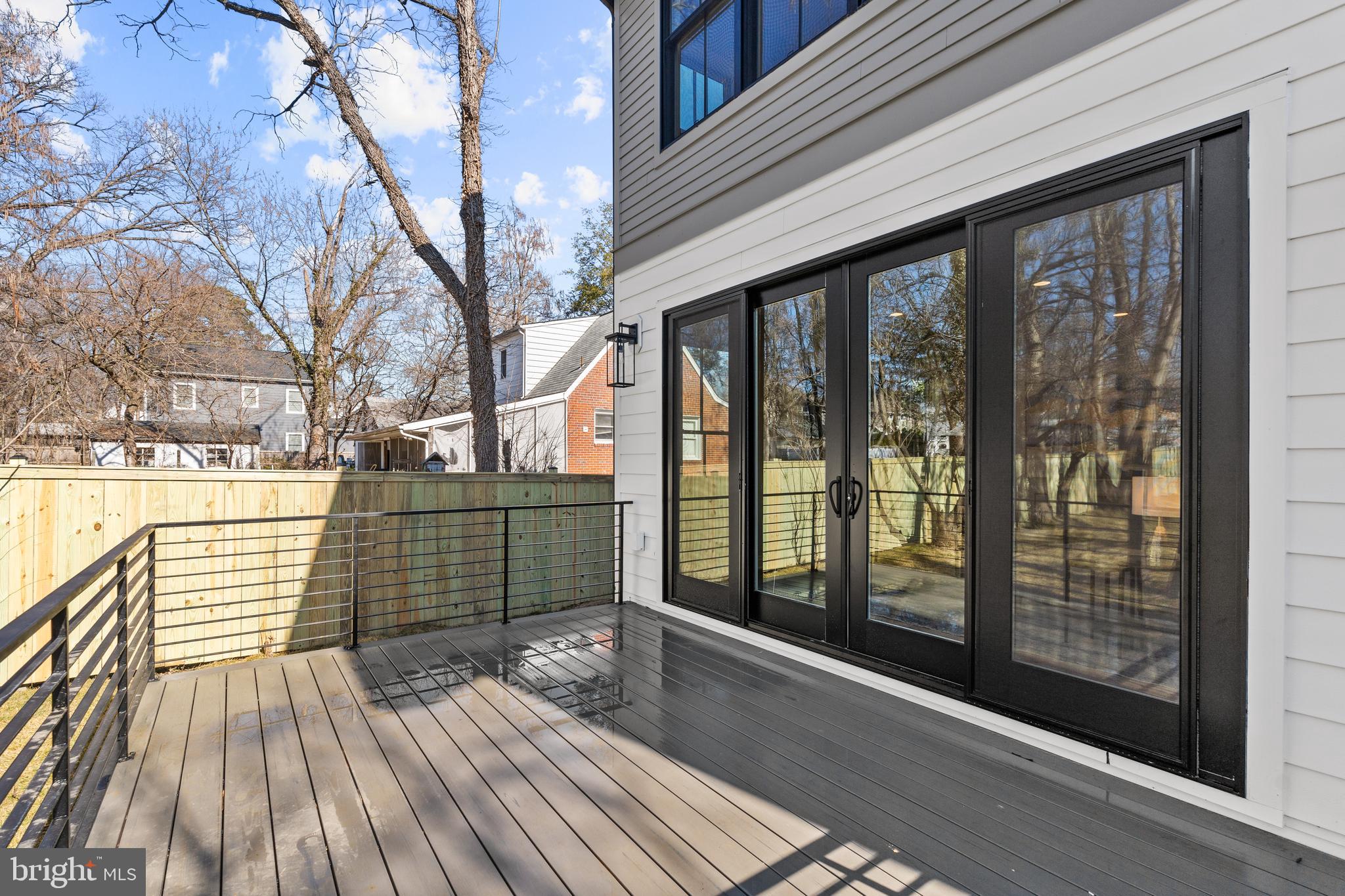 DOUGLAS PARK - Residential