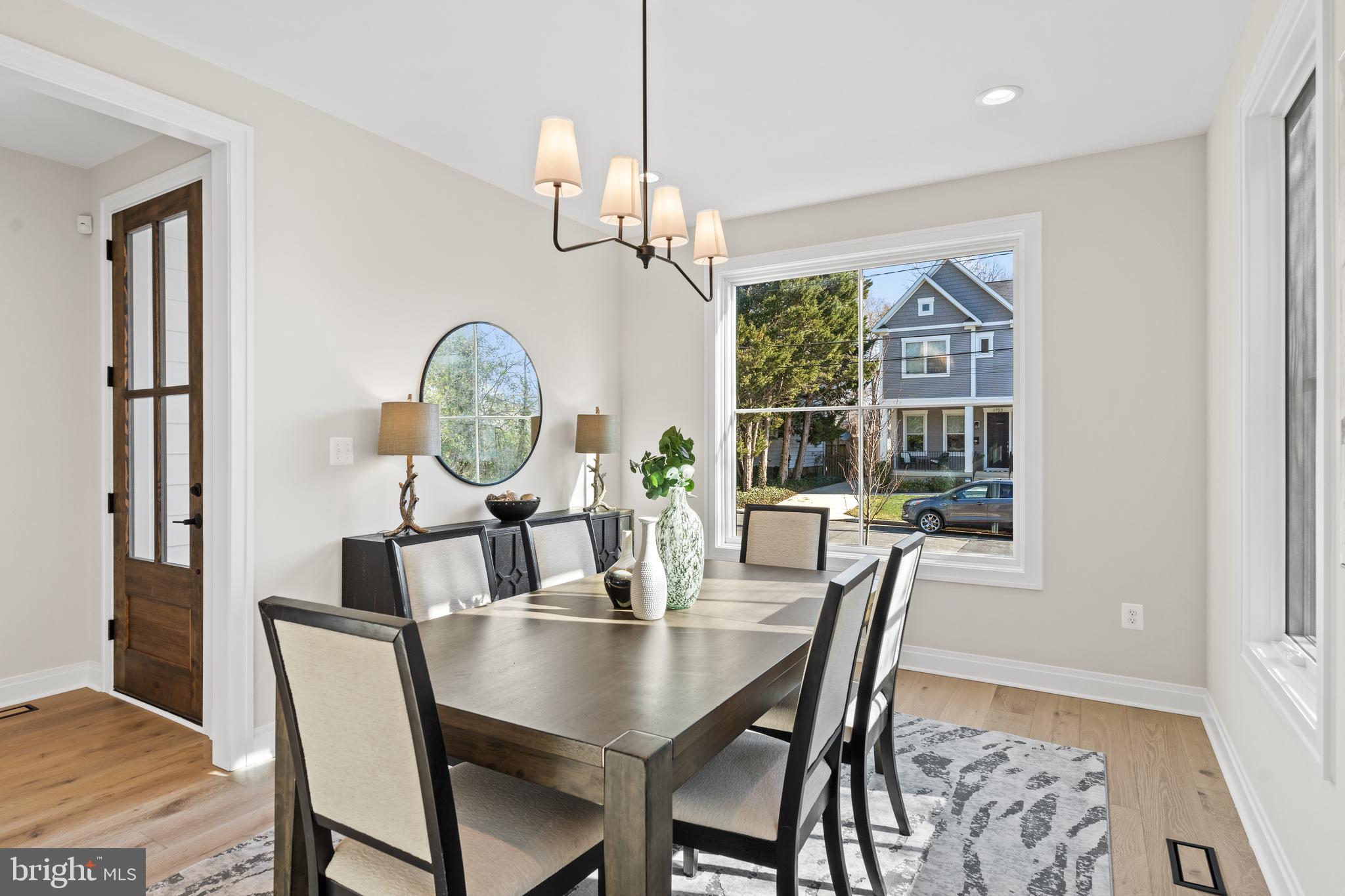 DOUGLAS PARK - Residential