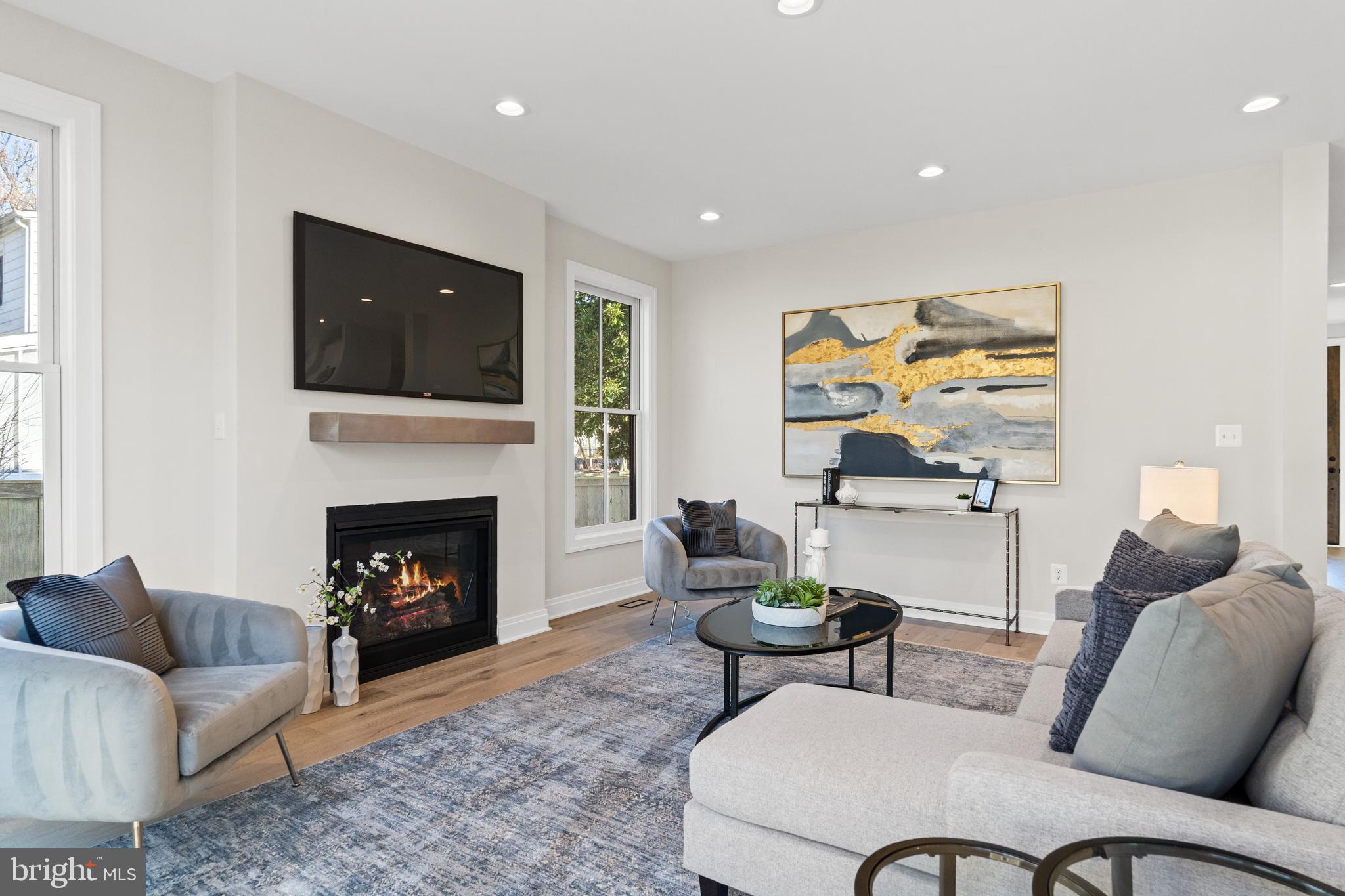 DOUGLAS PARK - Residential