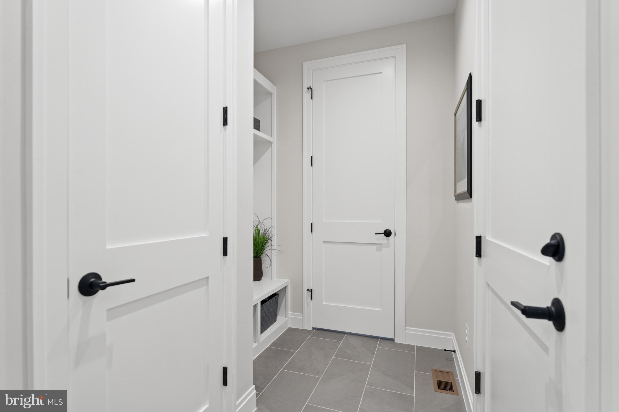 DOUGLAS PARK - Residential