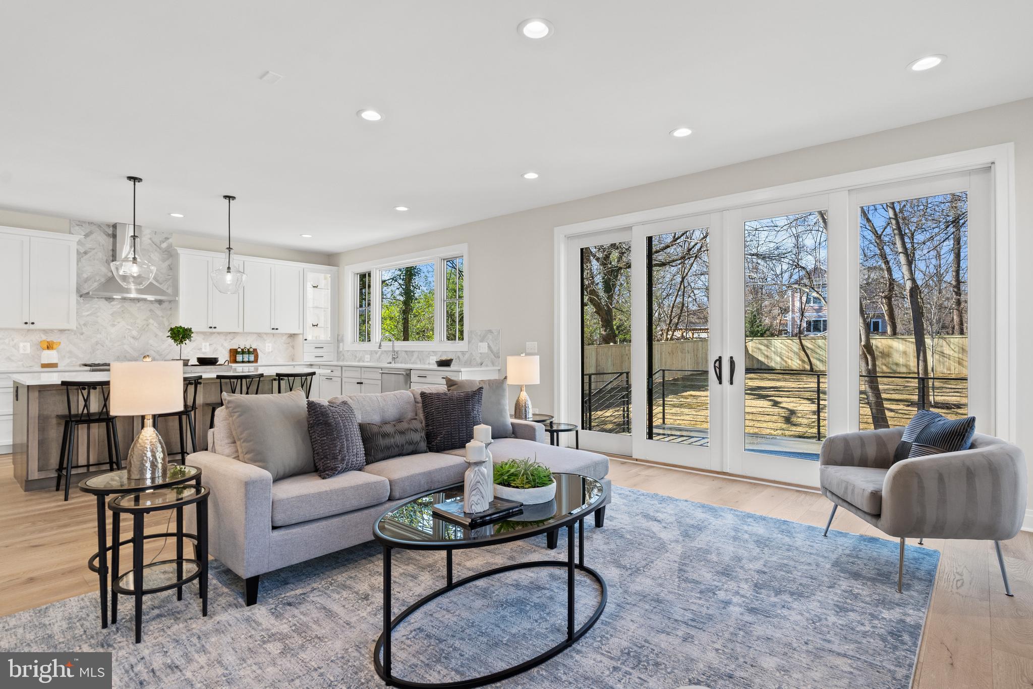 DOUGLAS PARK - Residential