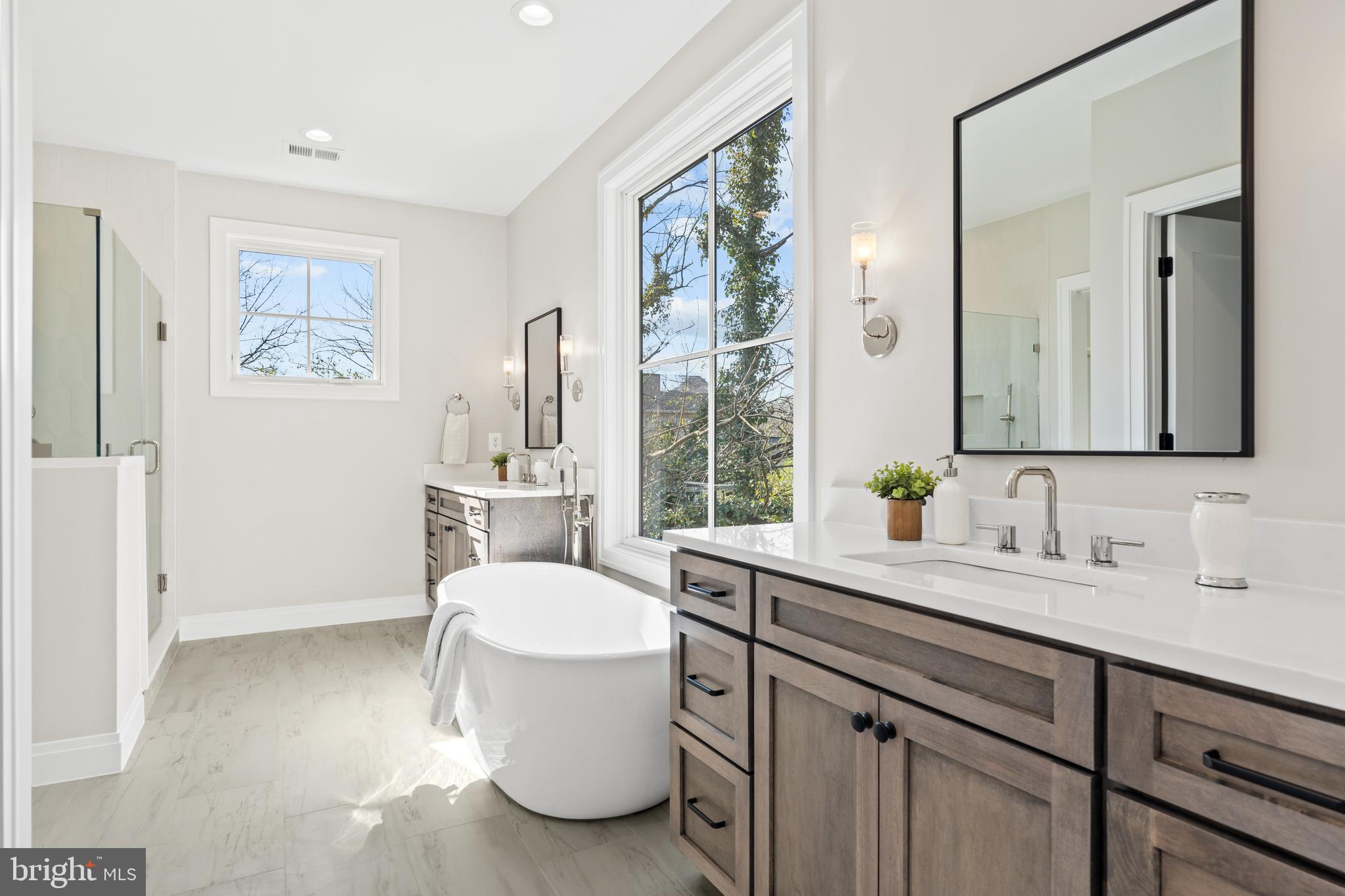 DOUGLAS PARK - Residential