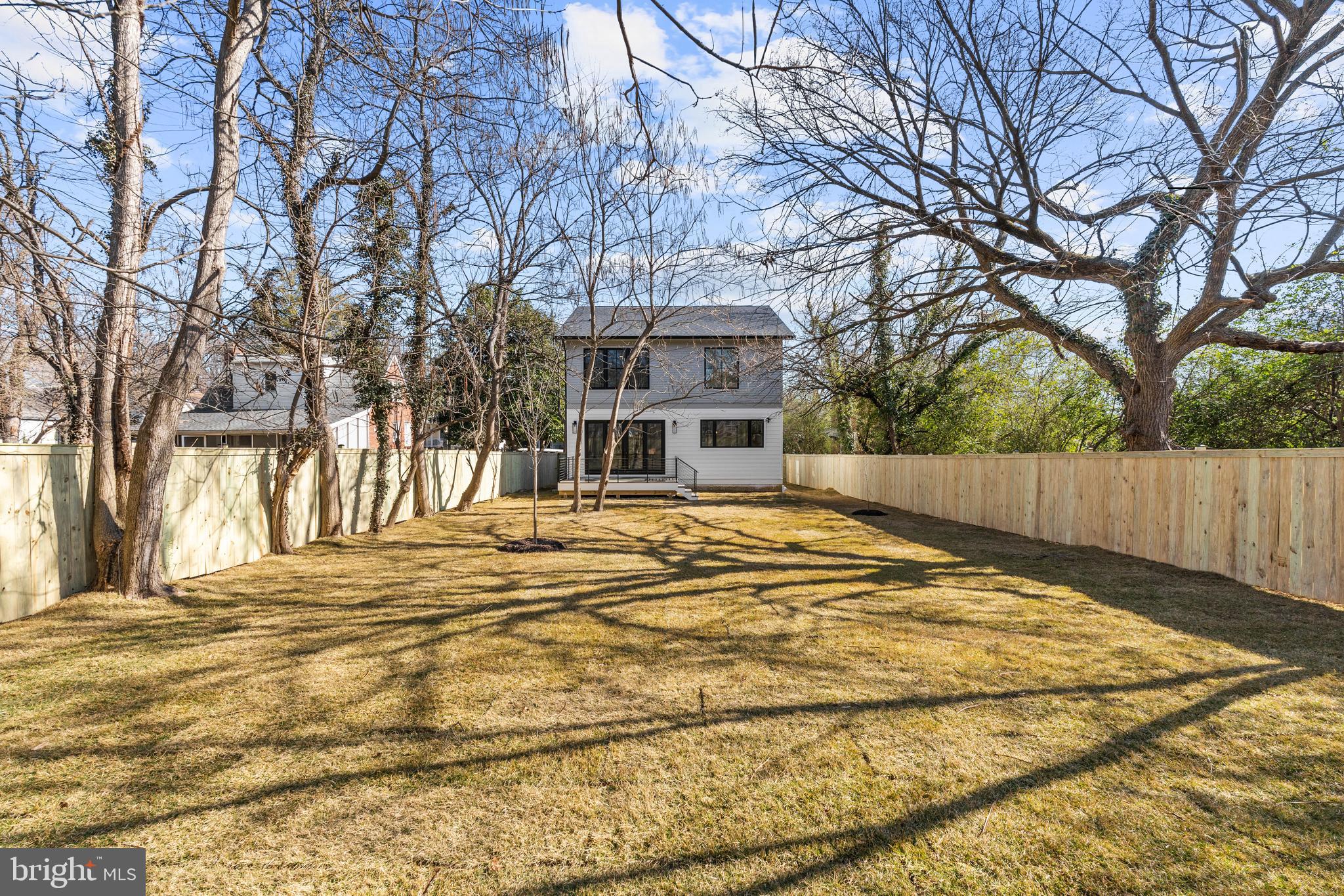 DOUGLAS PARK - Residential