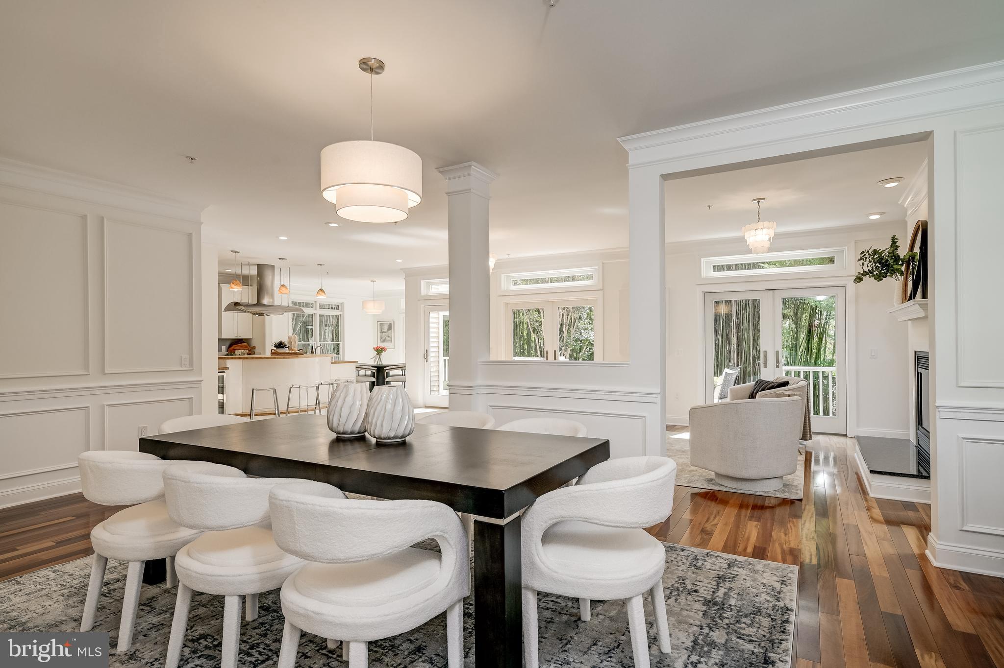 GREENWICH FOREST - Residential