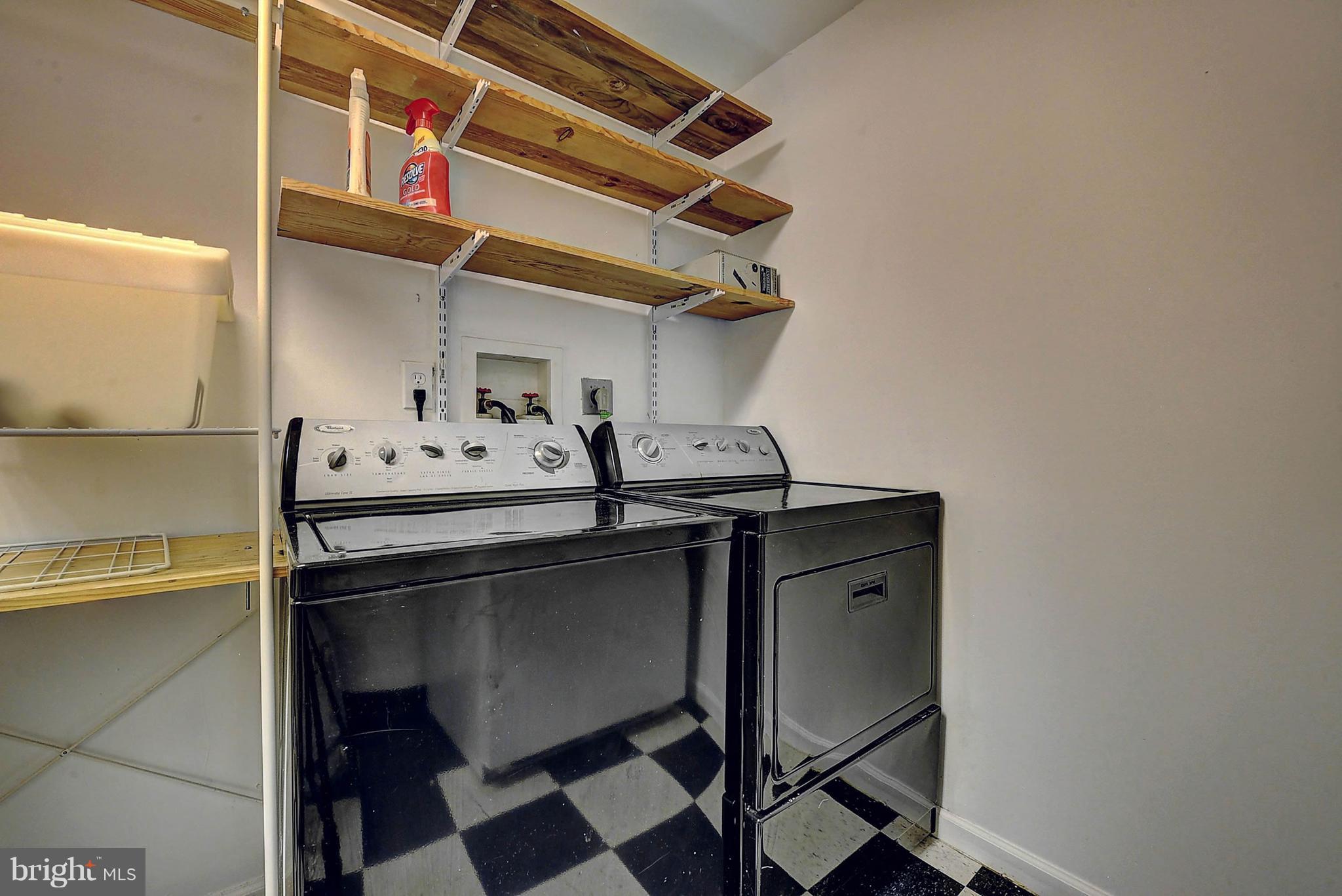 THE TIMBERS - Residential Lease