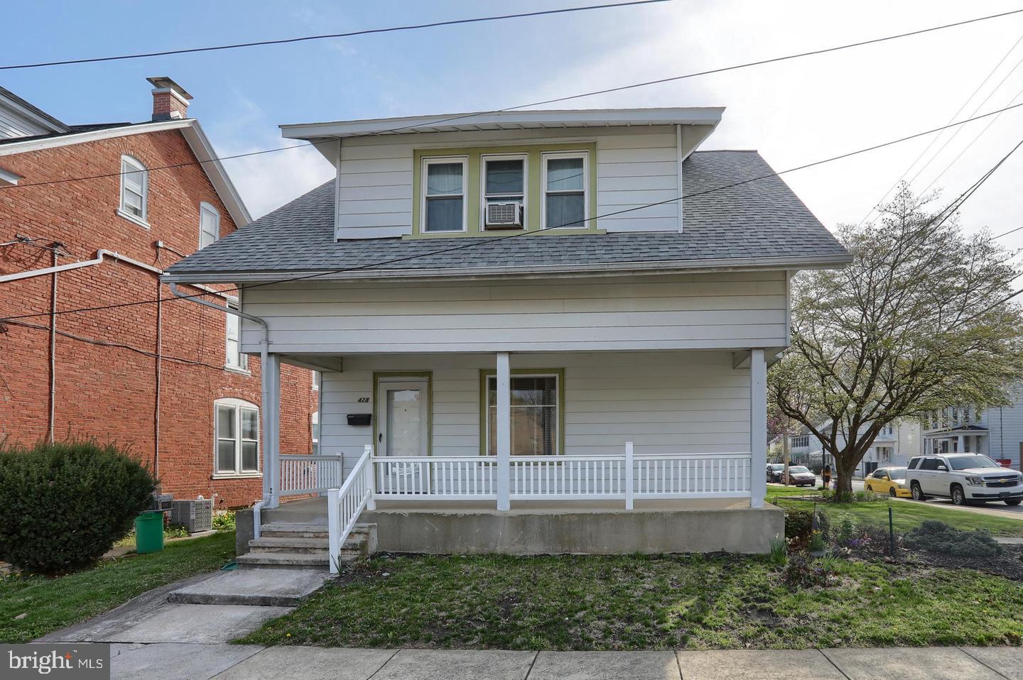 428 S 7TH STREET