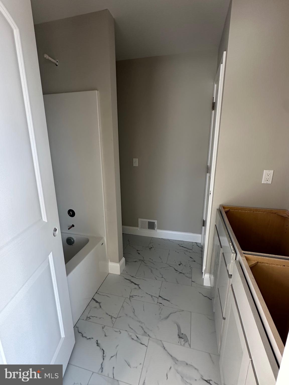 MOHR'S LANDING - Residential