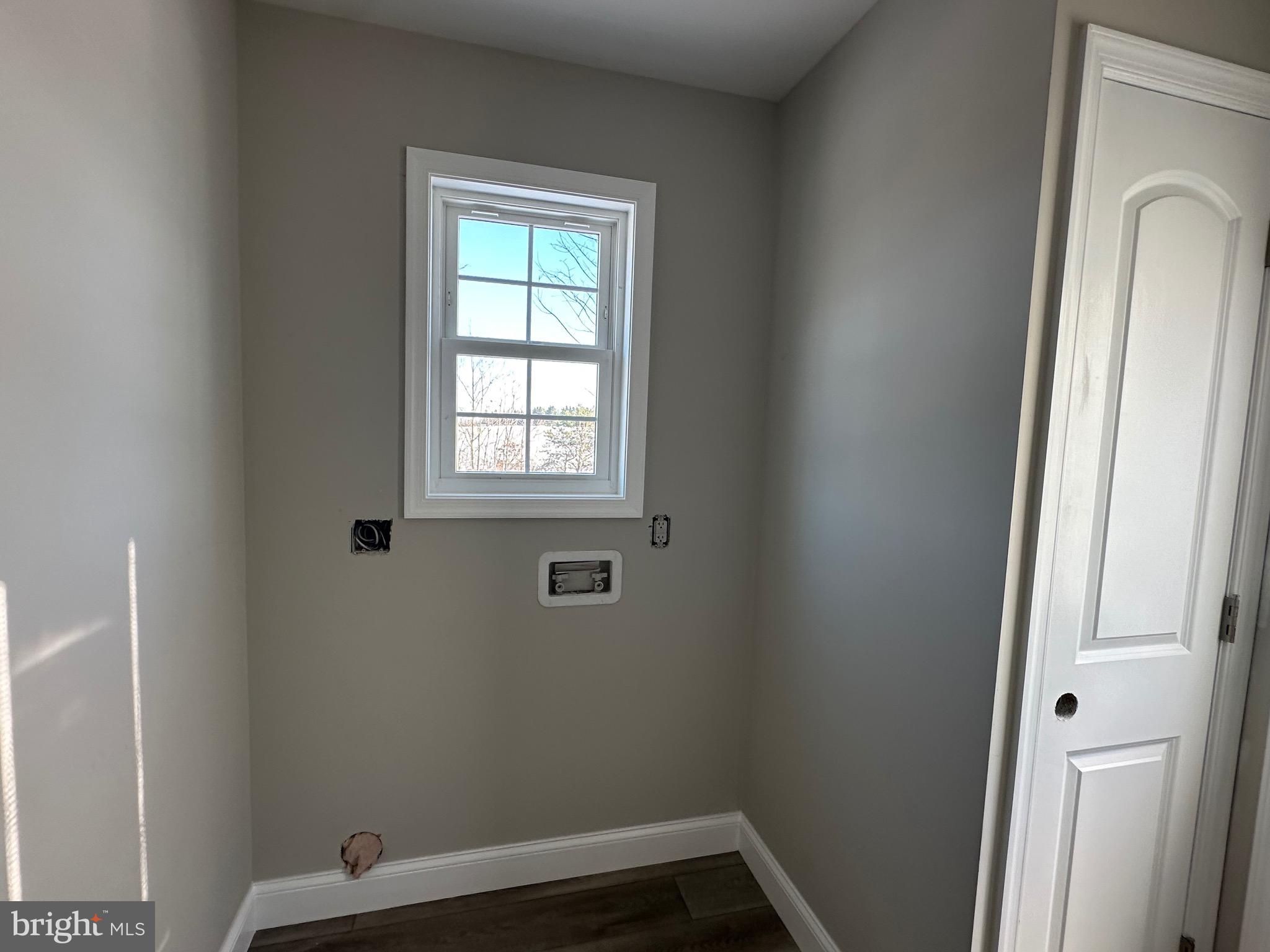 MOHR'S LANDING - Residential