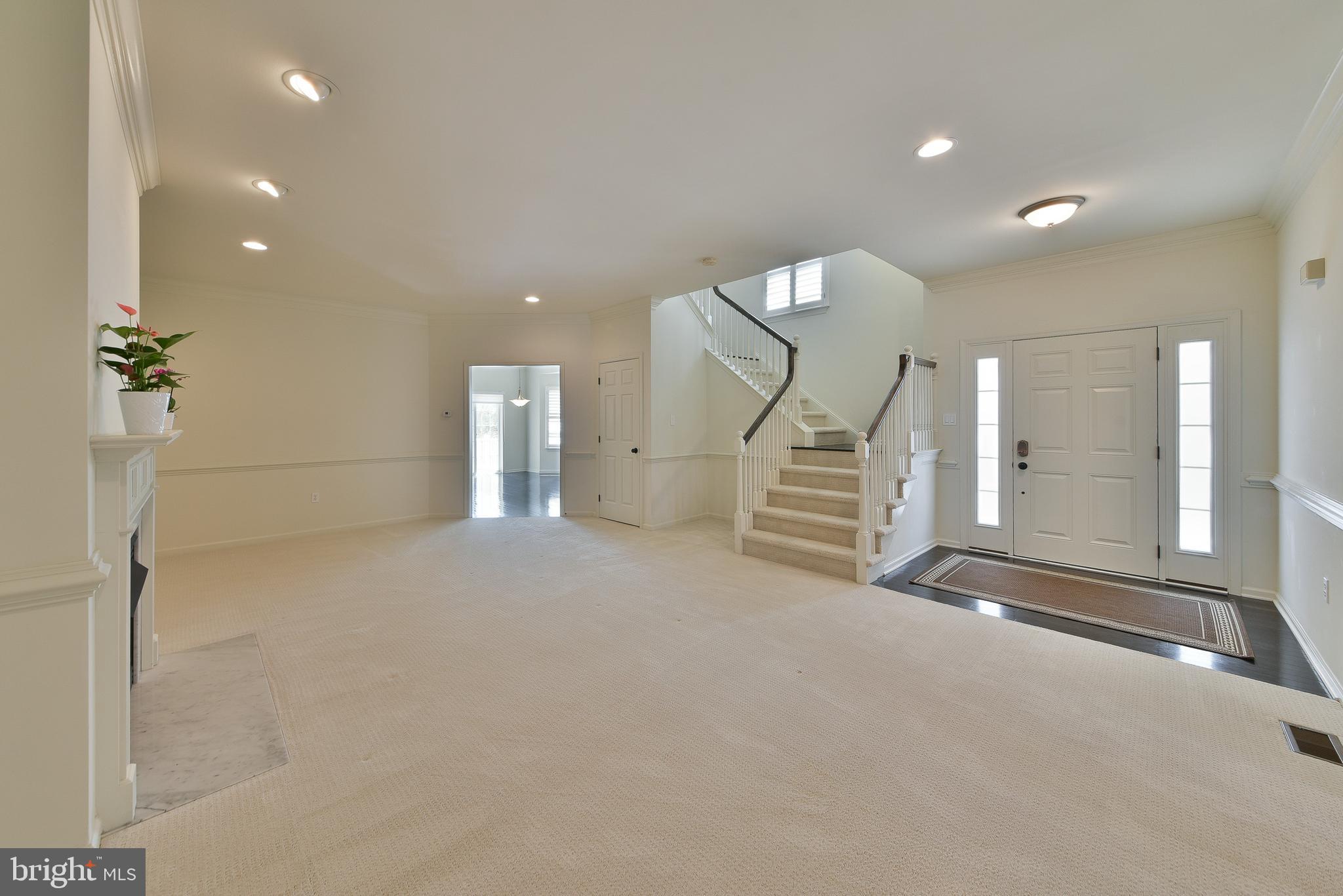 FAIRWAYS AT GREEN ME - Residential