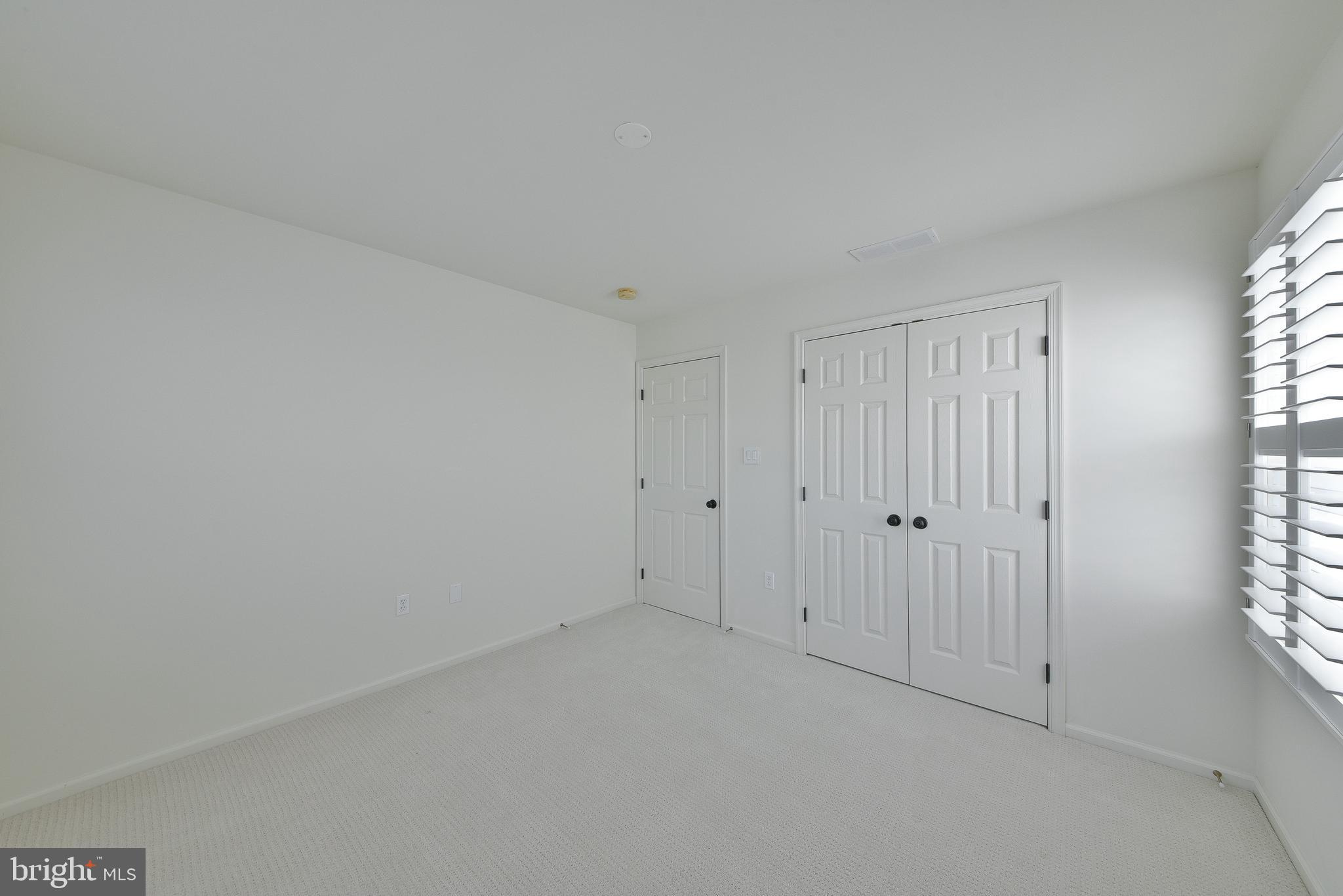 FAIRWAYS AT GREEN ME - Residential