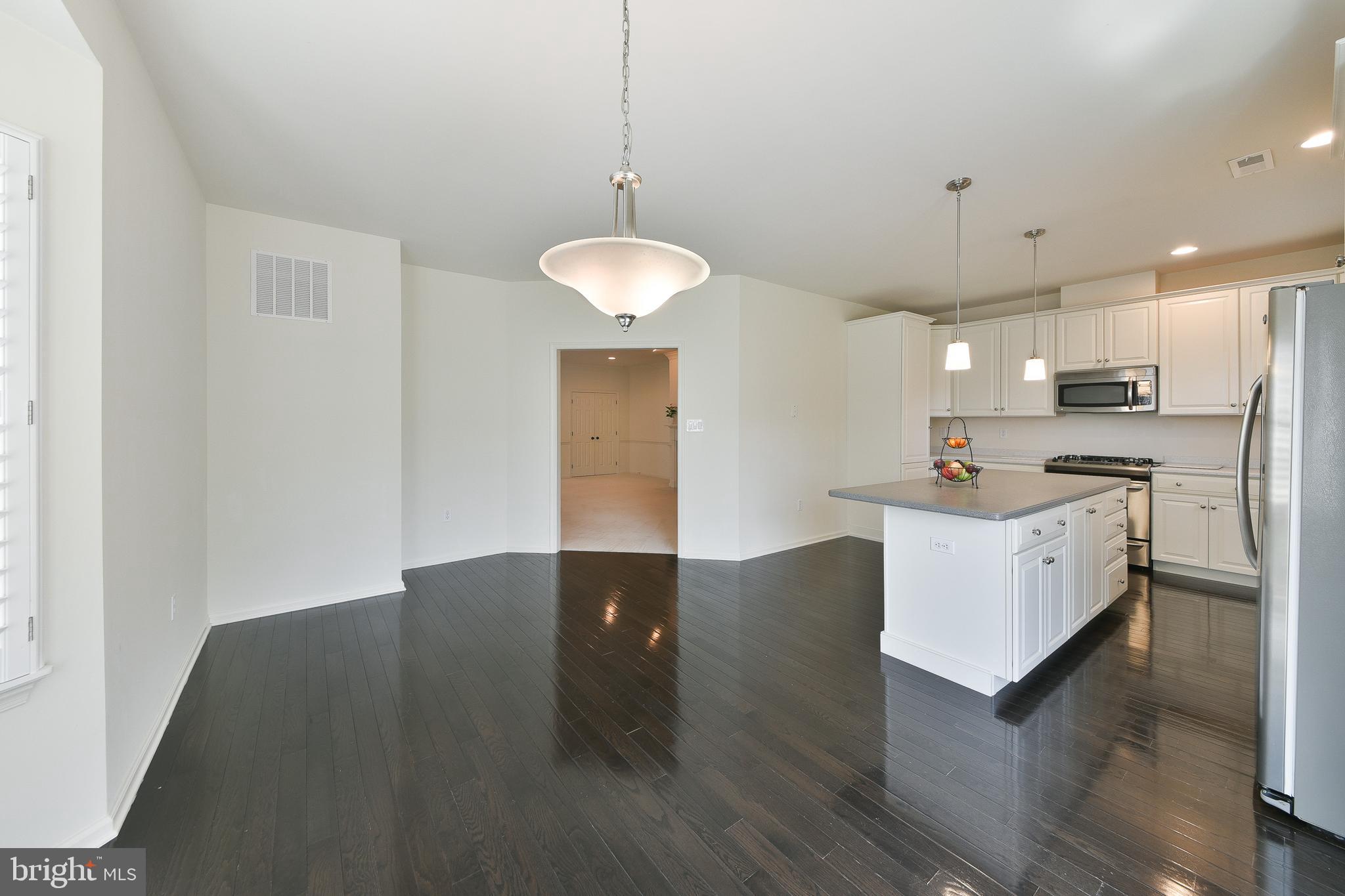 FAIRWAYS AT GREEN ME - Residential