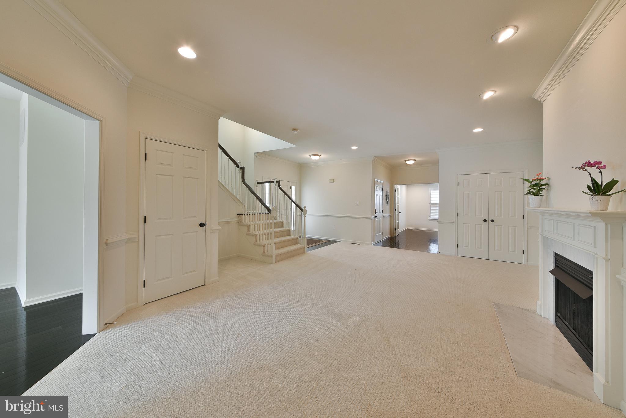 FAIRWAYS AT GREEN ME - Residential